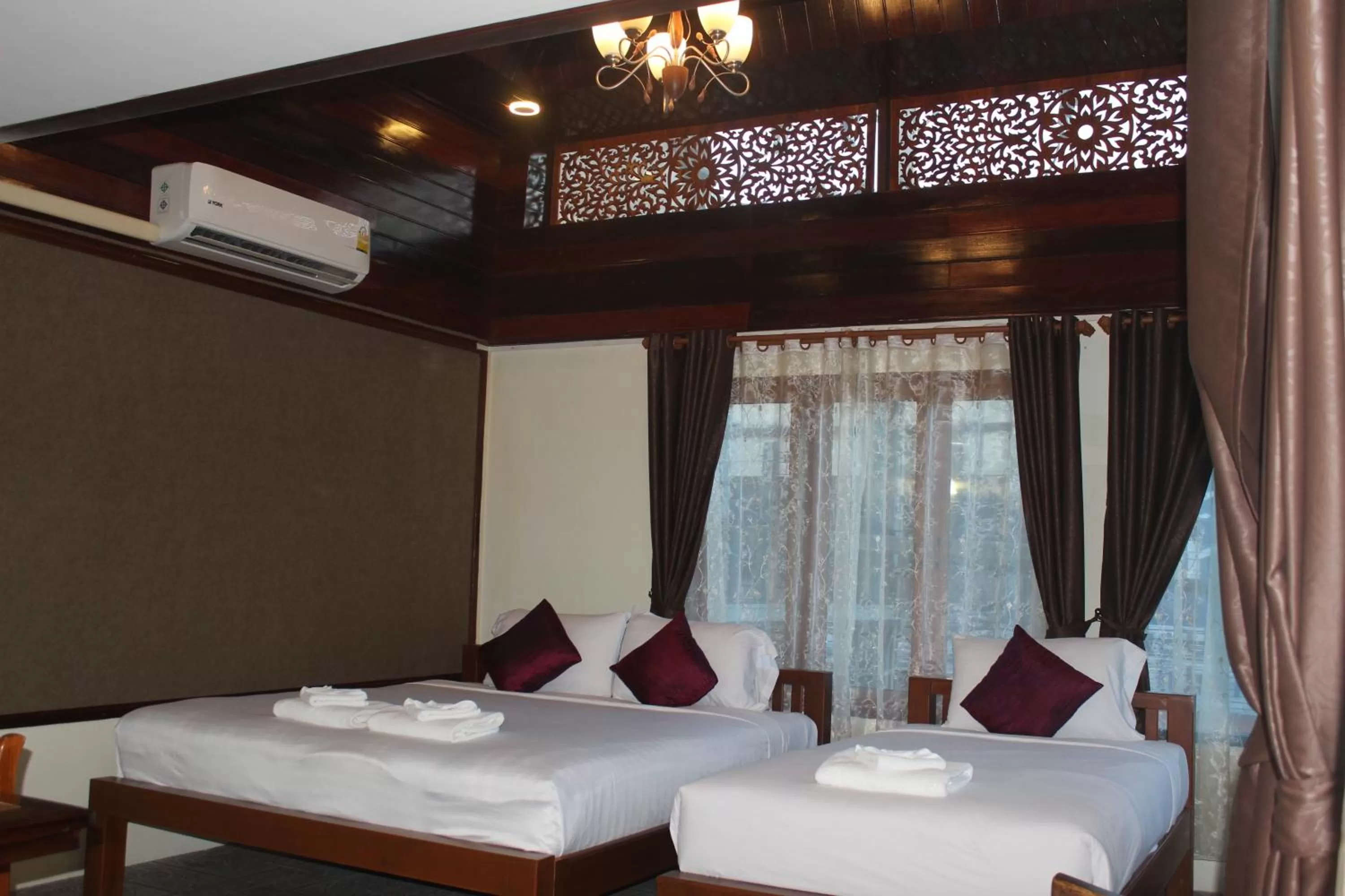 Bed in Ban Mae Boonthong