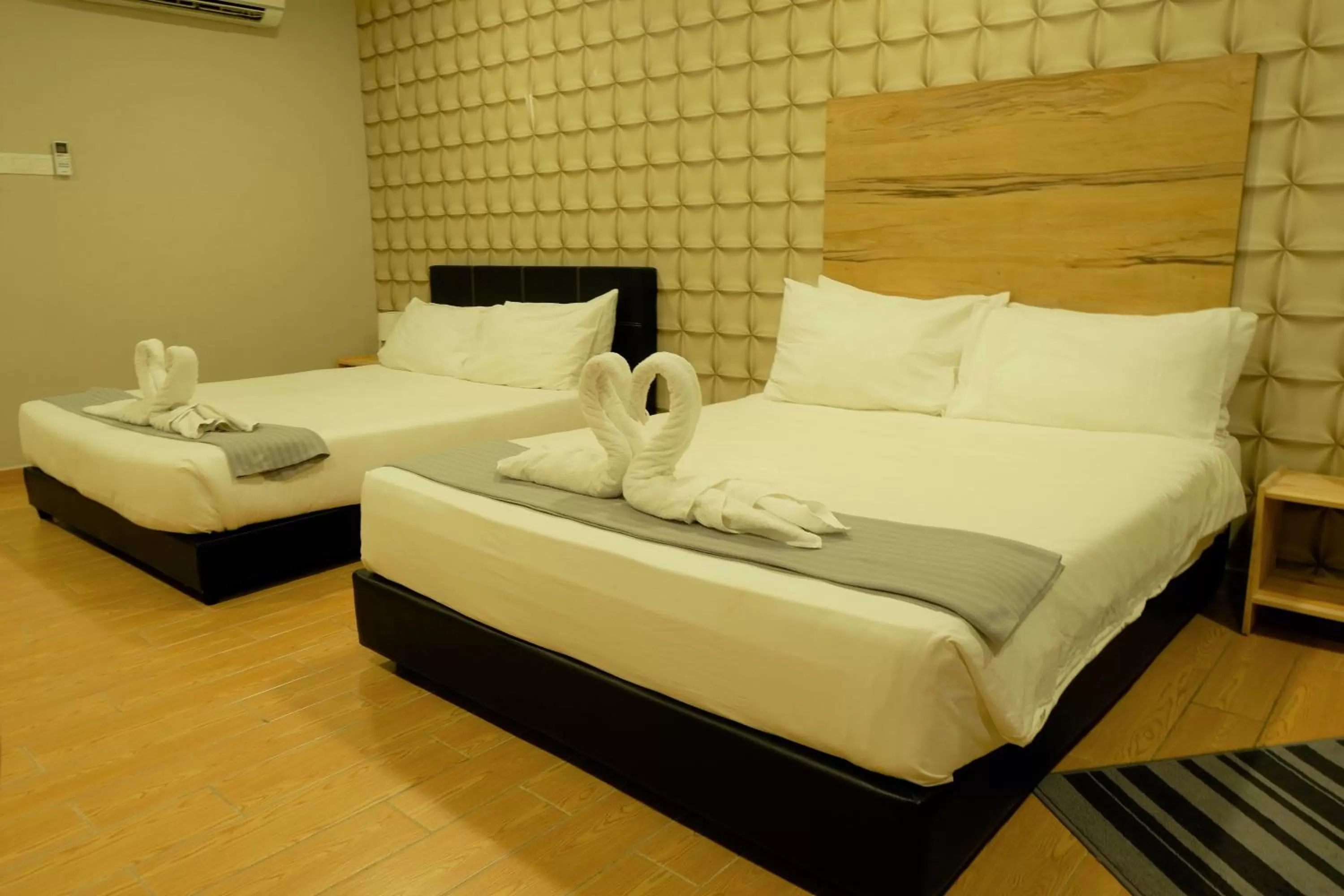 Bed in Bangi Perdana Hotel