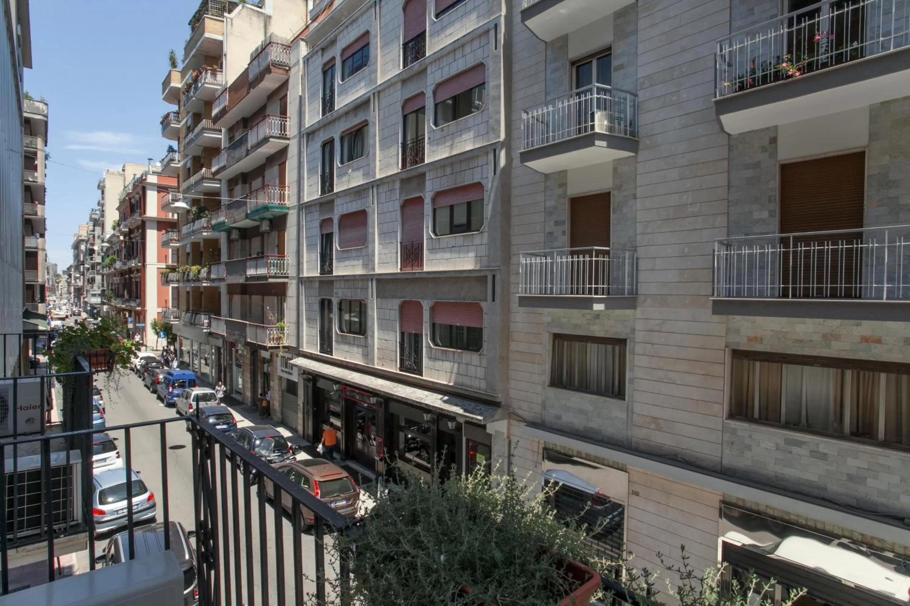 Quiet street view in Zodiacus Residence