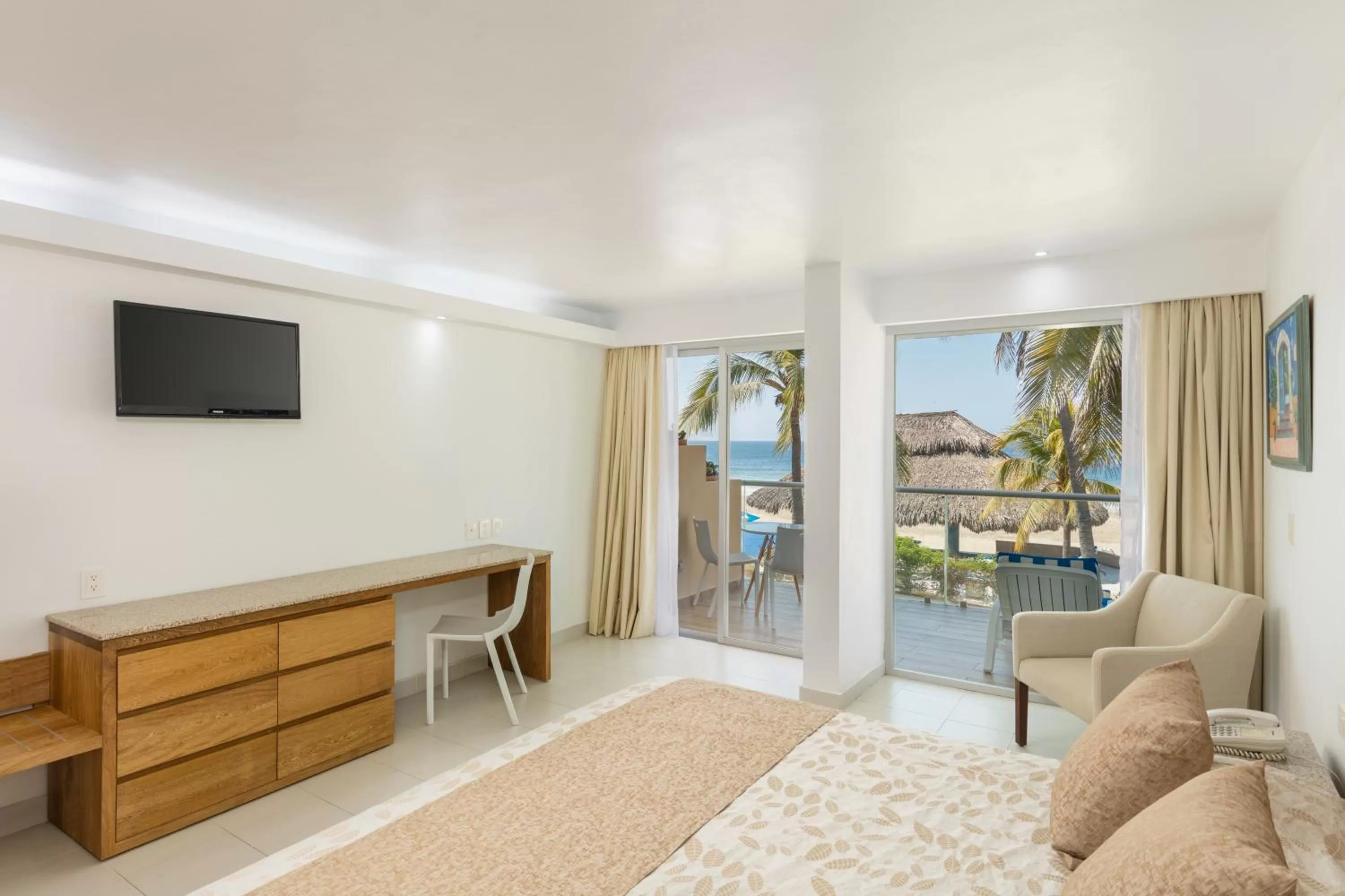 Bed in Posada Real Ixtapa