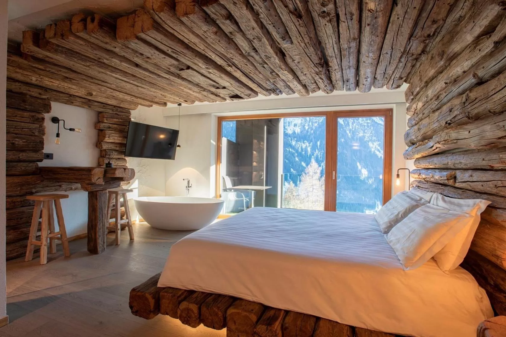 Double Room with Mountain View in Hotel Chalet Al Foss - Adults Only