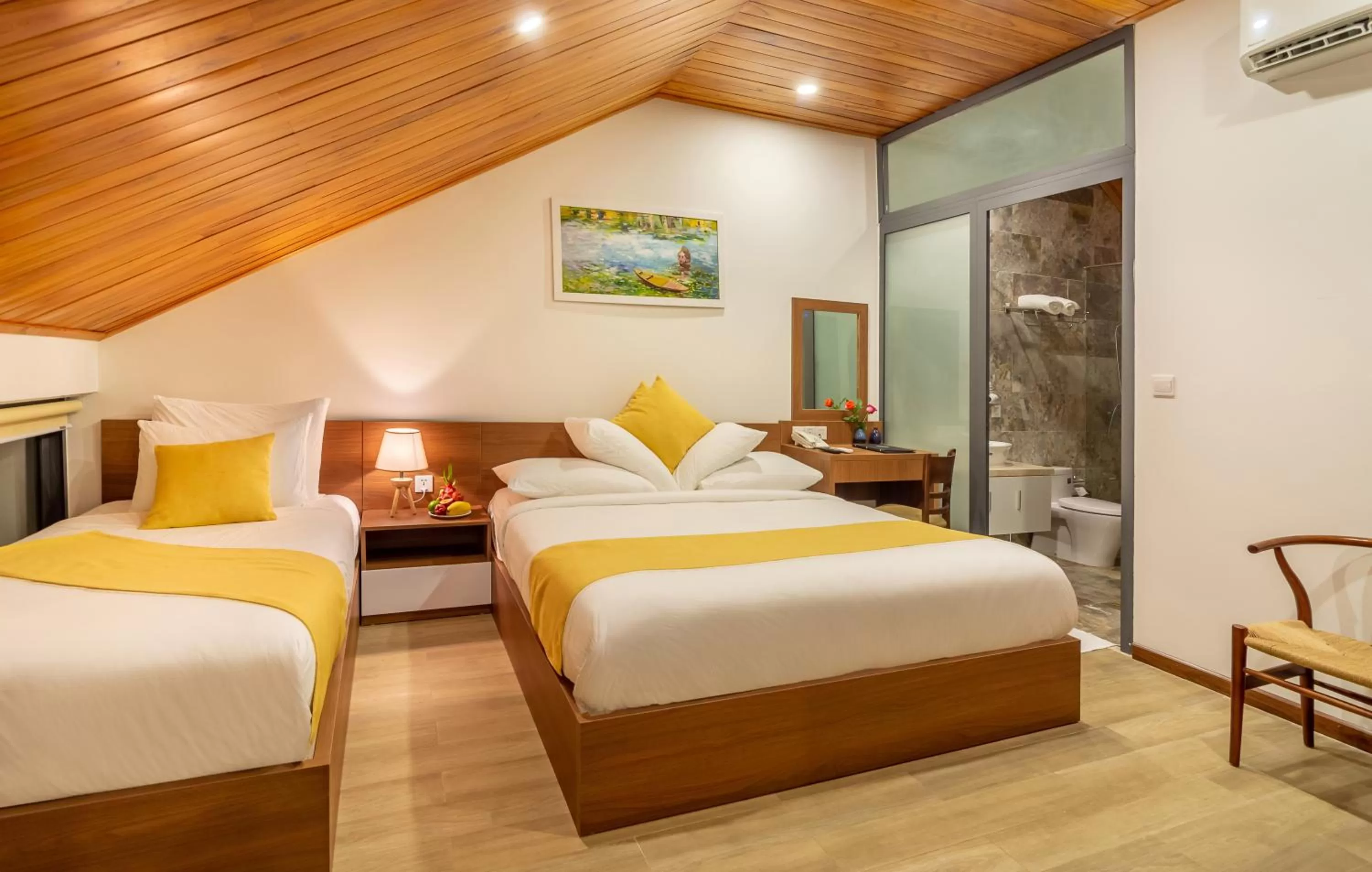 Balcony/Terrace, Bed in Hoi An Majestic Villa