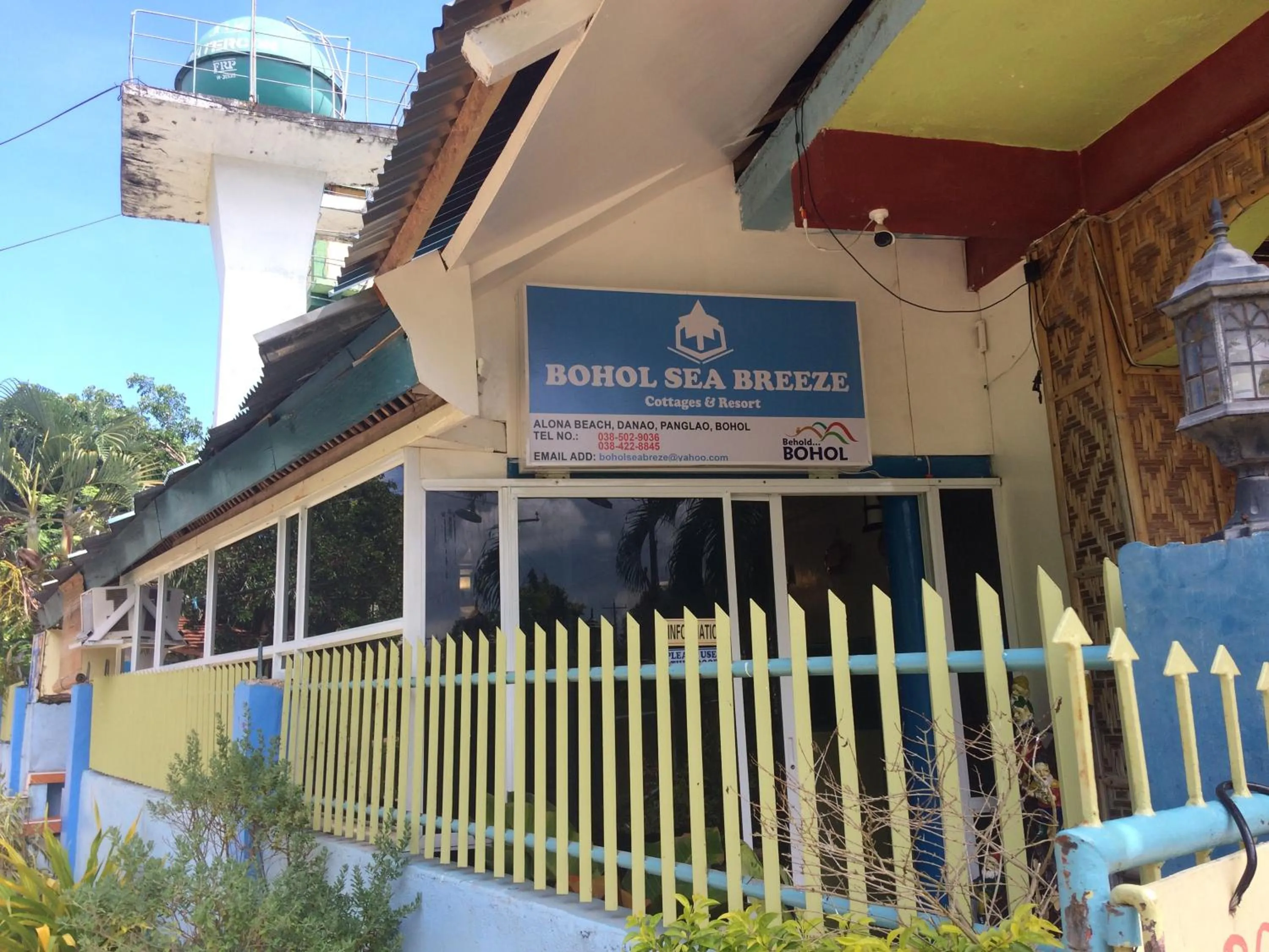 Bohol Sea Breeze Cottages and Resort