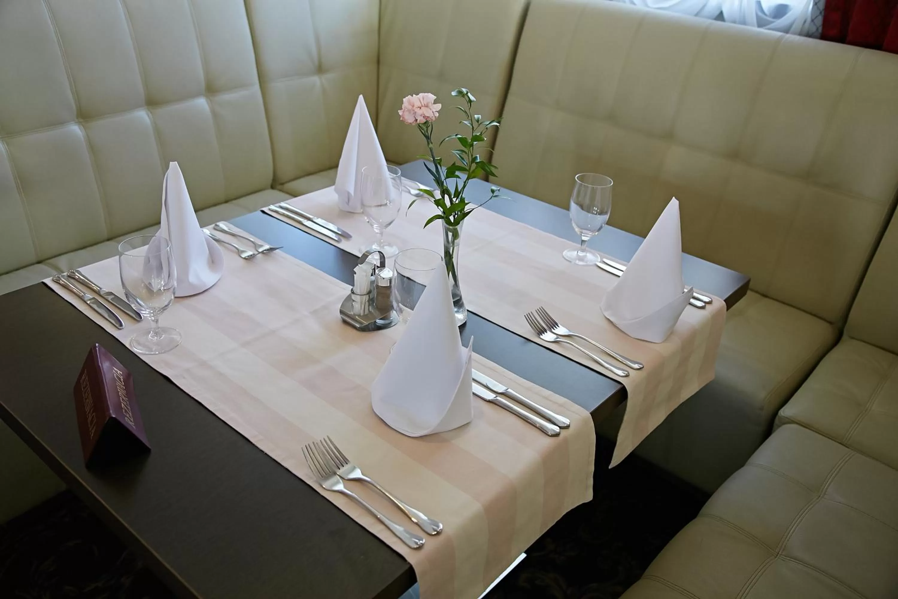 Restaurant/places to eat in Zamek Gniew - Pałac Marysieńki