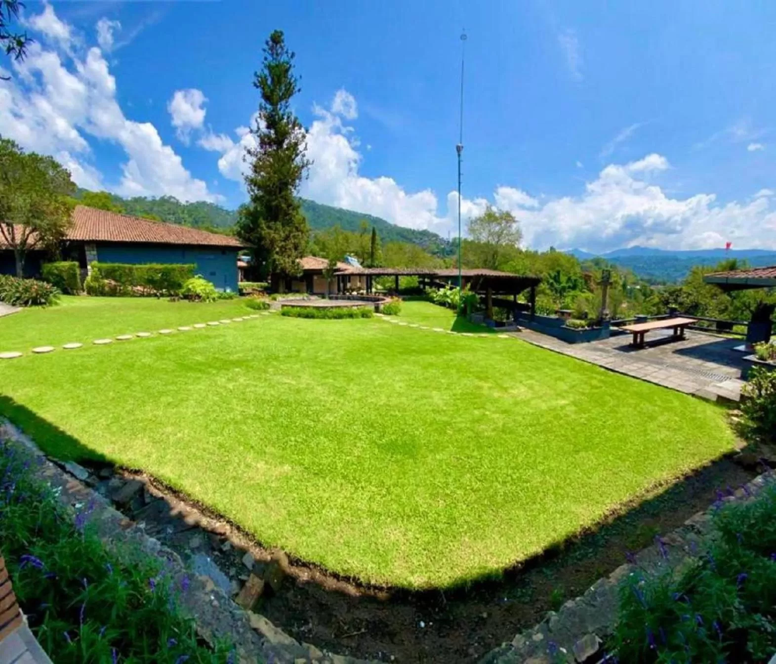 Garden in San José Del Valle