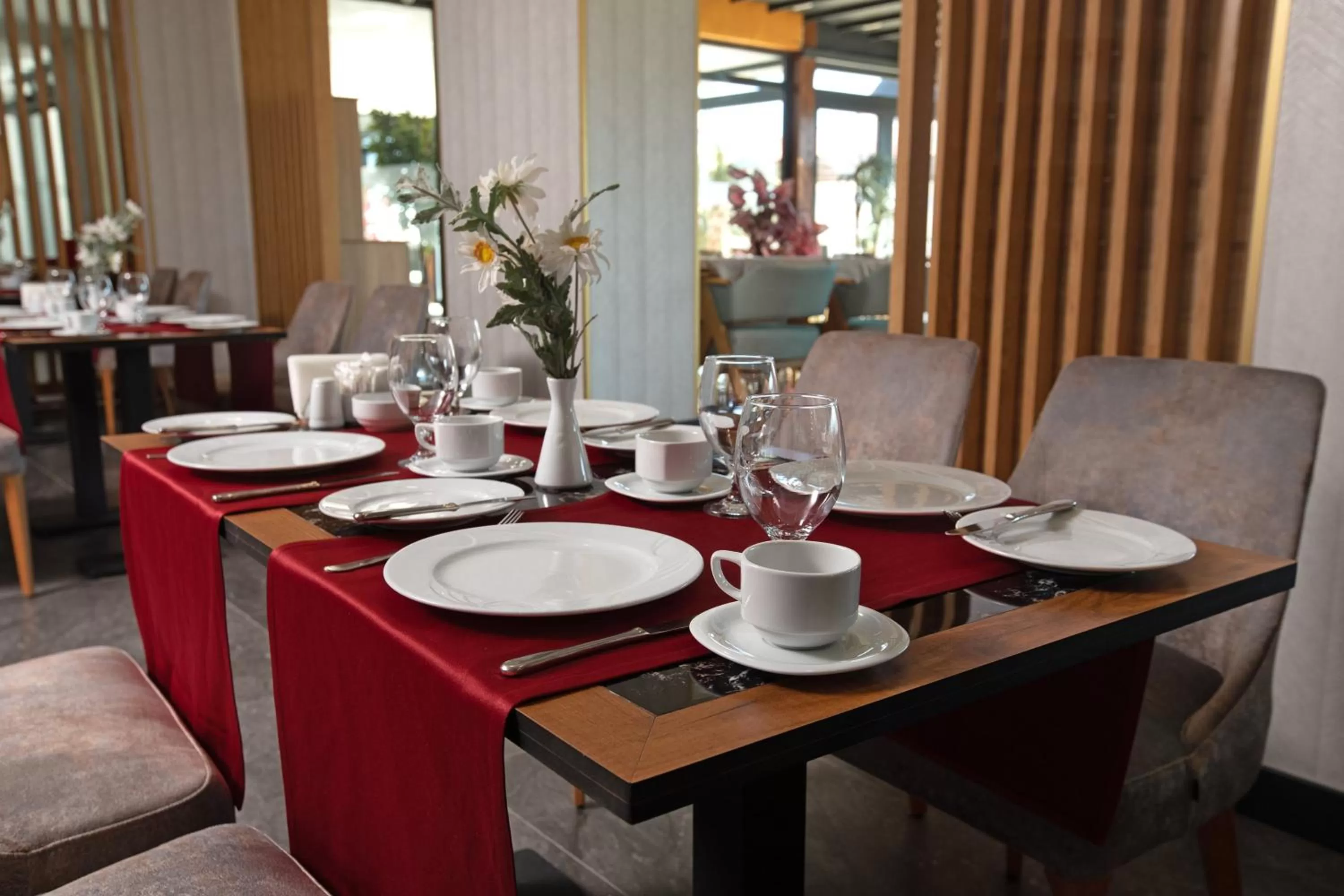 Restaurant/places to eat in Ipeksoy Thermal Hotel