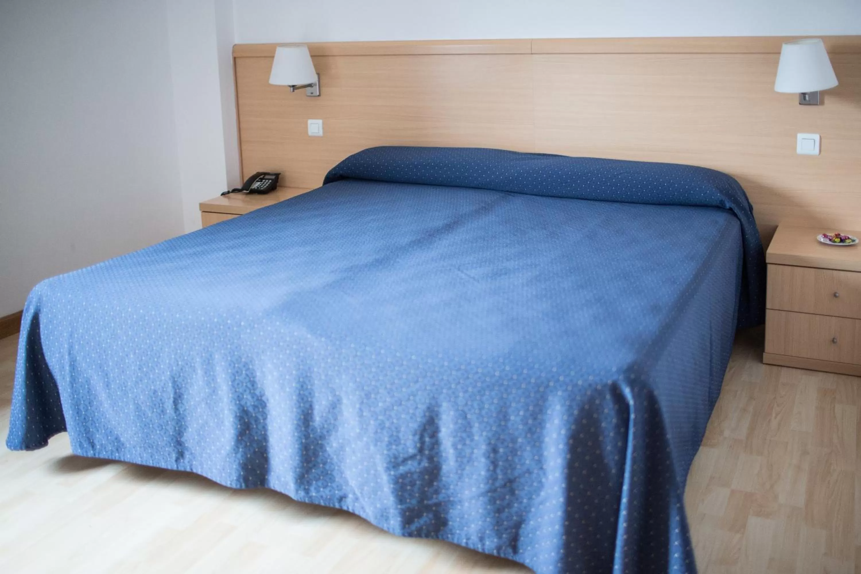 Bed in Puerta de Santillana