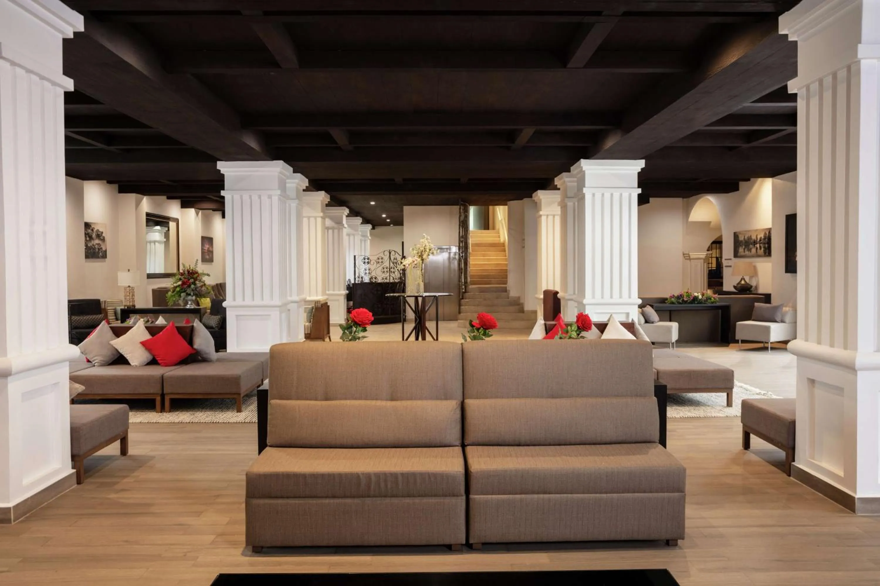 Lobby or reception in Doubletree By Hilton Toluca