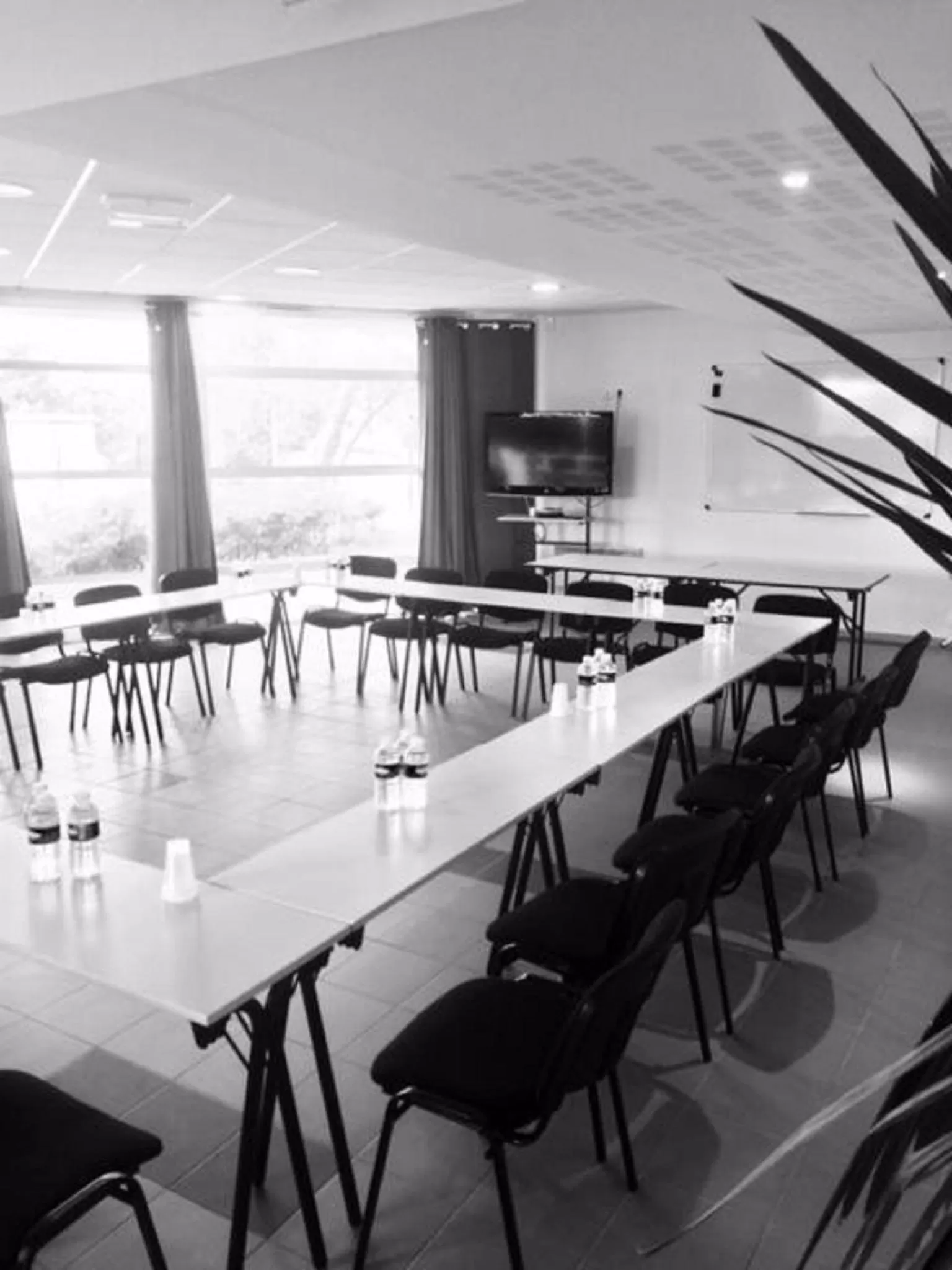 Business facilities in Résidence Columba - Apparts meublés Agen Sud