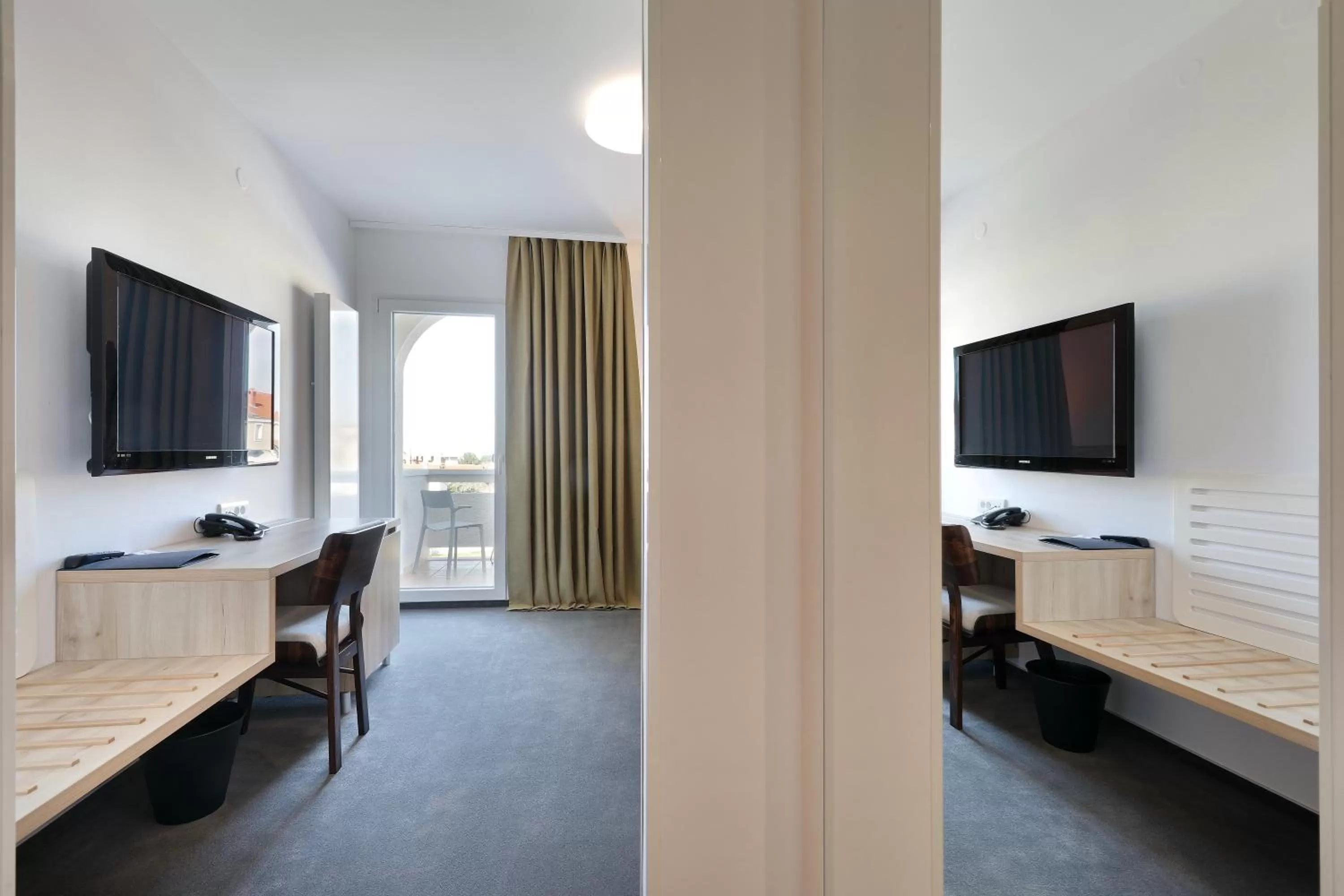 Photo of the whole room, Bed in Hotel Mediteran