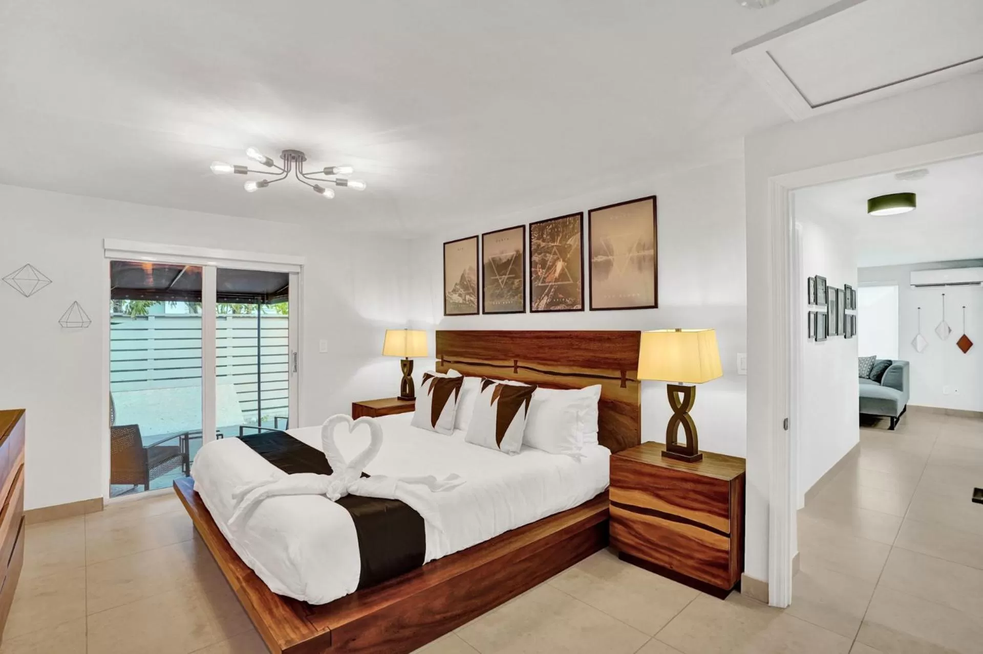 Other, Bed in RA suites