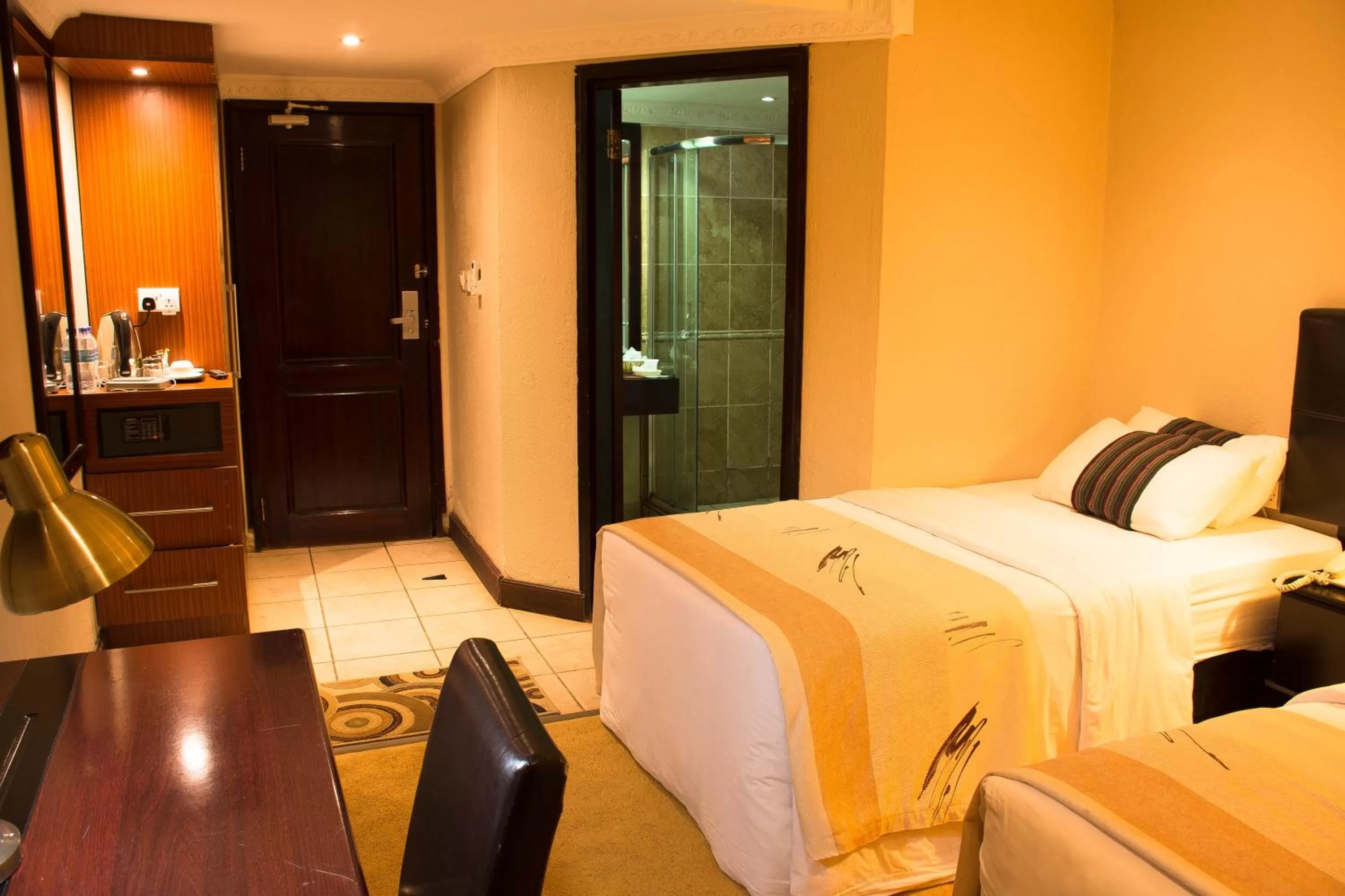 Photo of the whole room, Bed in Zawadi House Lodge