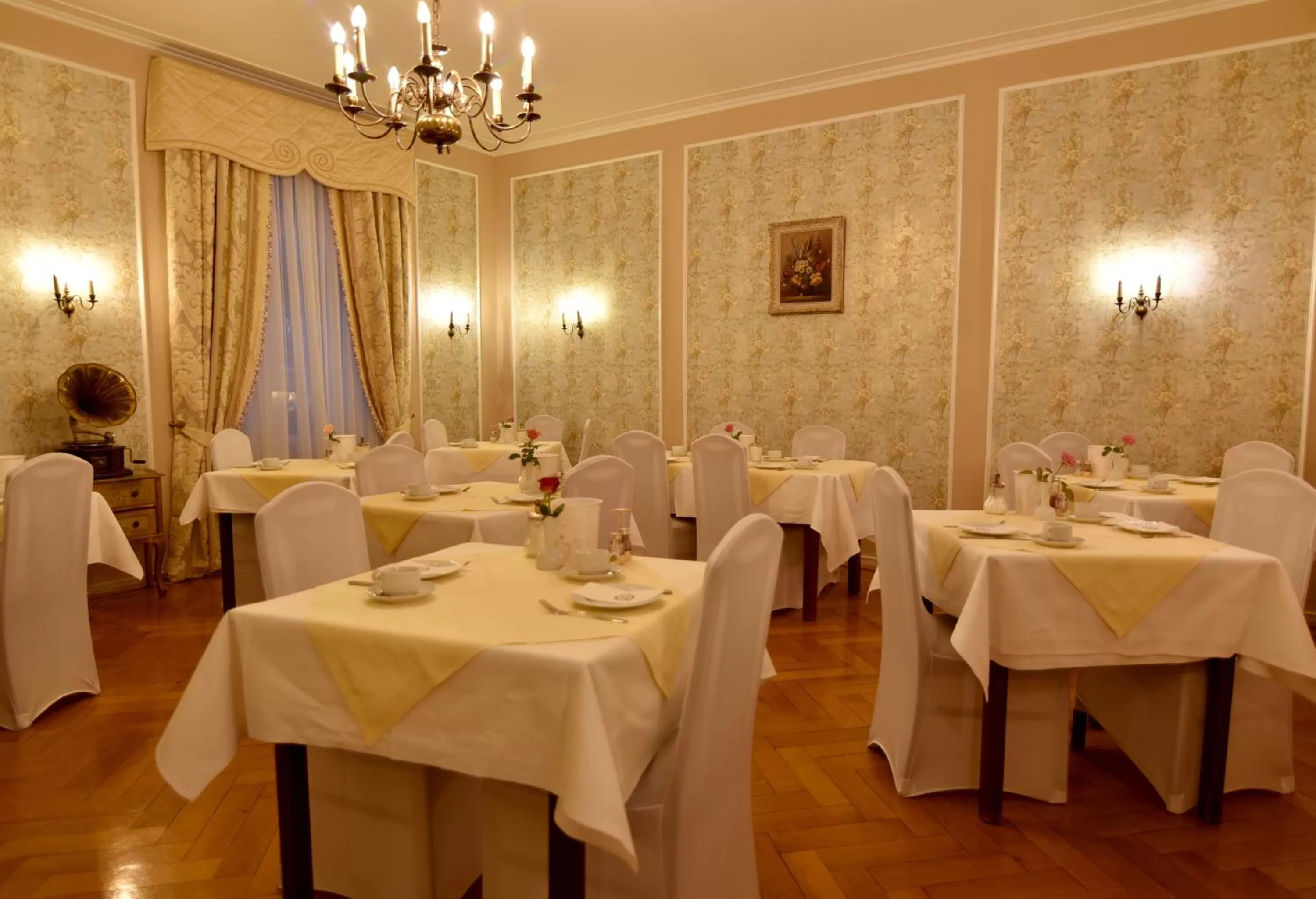 Decorative detail in Hotel Römerhof