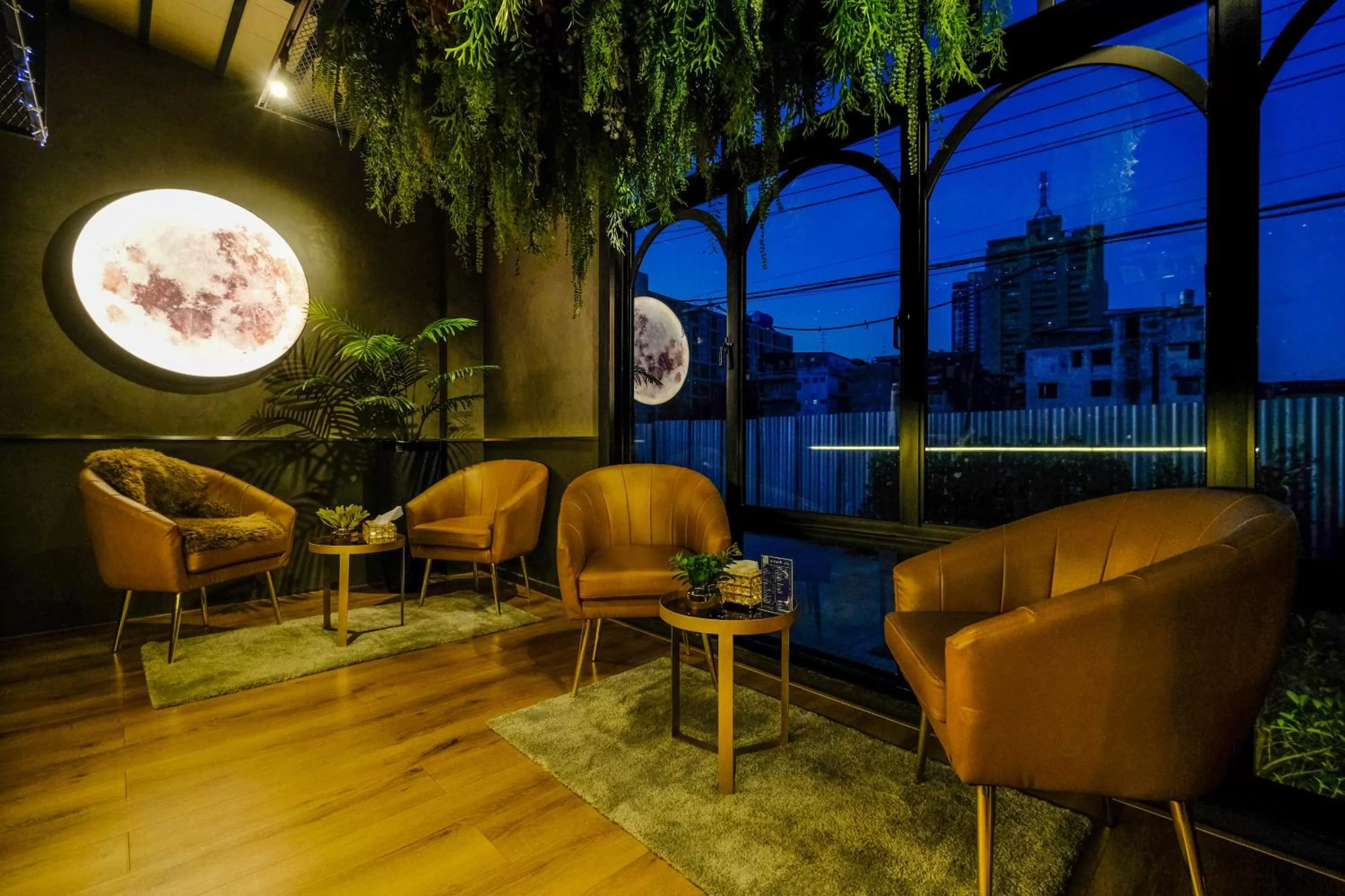 Restaurant/places to eat in U Sabai Hotel Bangkok