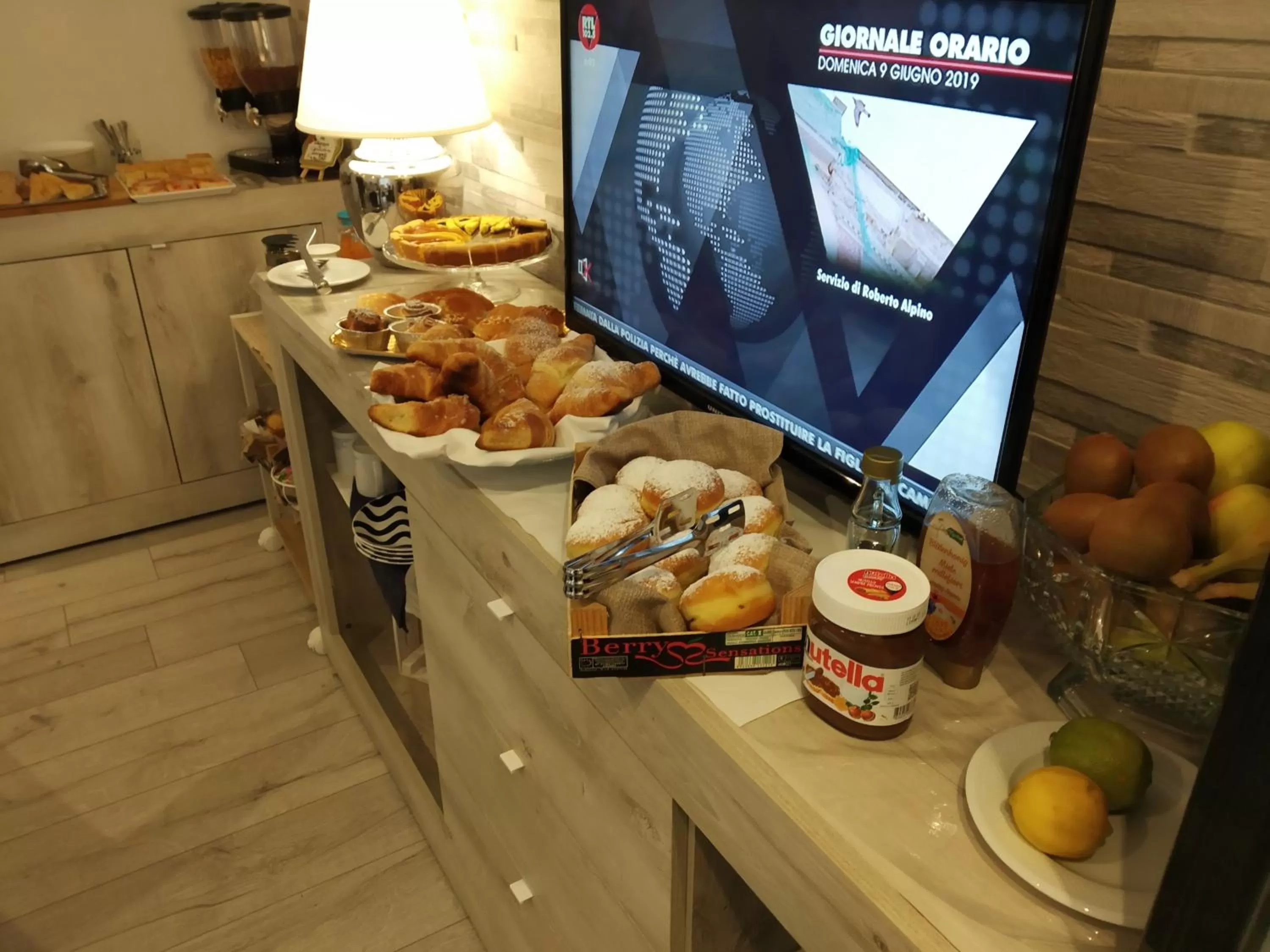 Food and drinks in B&B CELESTE