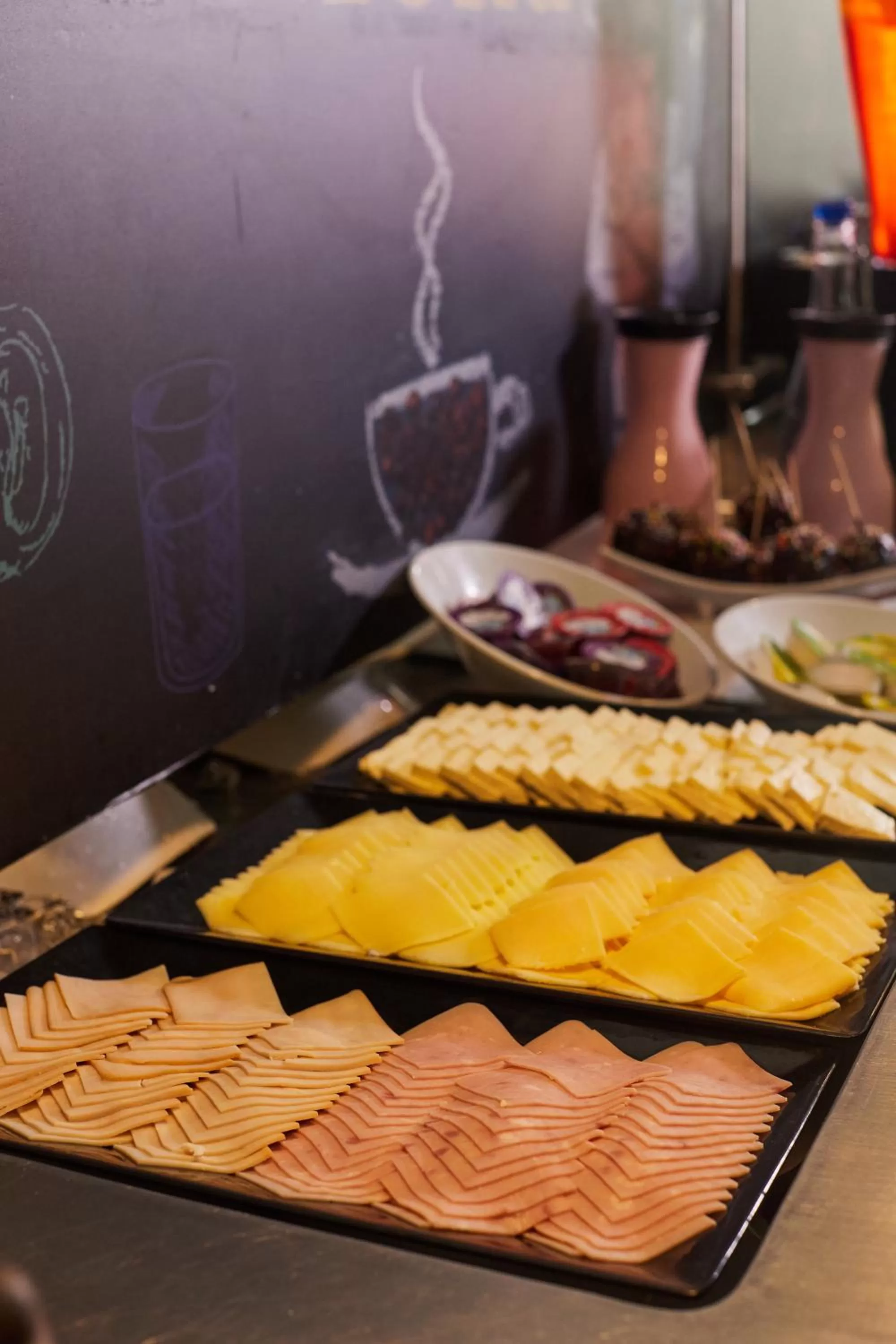 Breakfast in Hotel Ibis Cali Granada