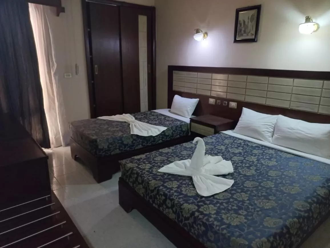 Bed in Windsor Hotel Luxor 中國人之家