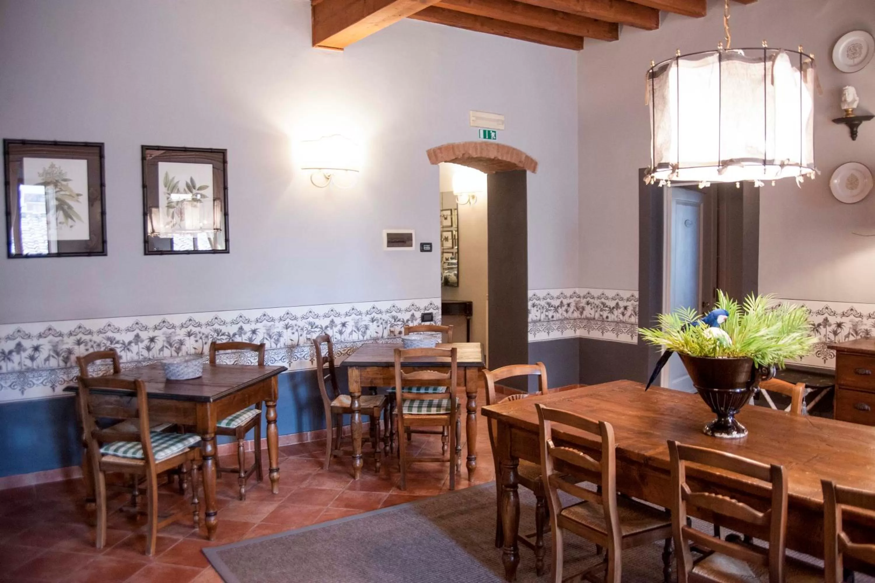 Restaurant/places to eat in Antica Dimora De' Benci