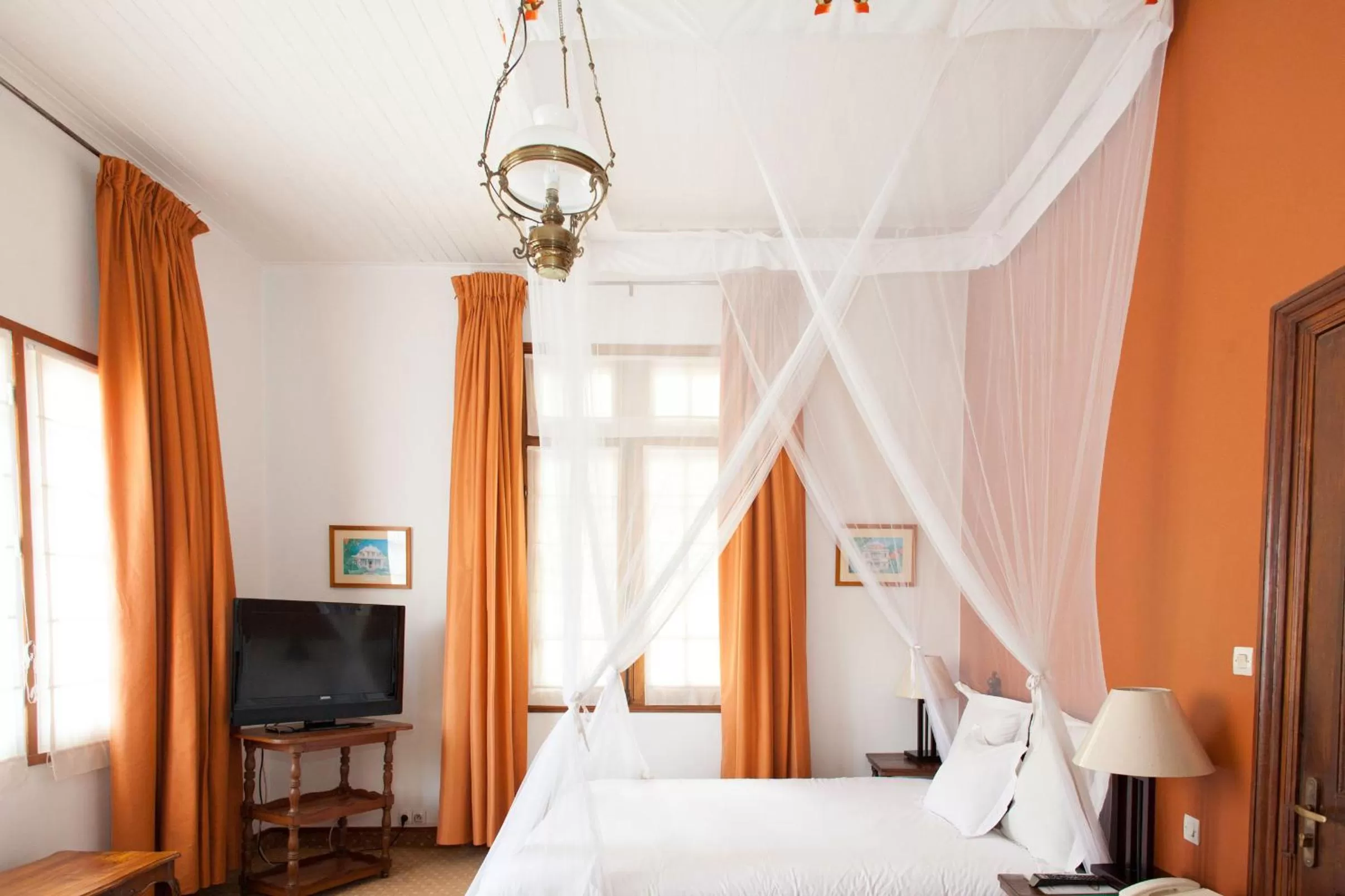 Bedroom, Bed in La Varangue