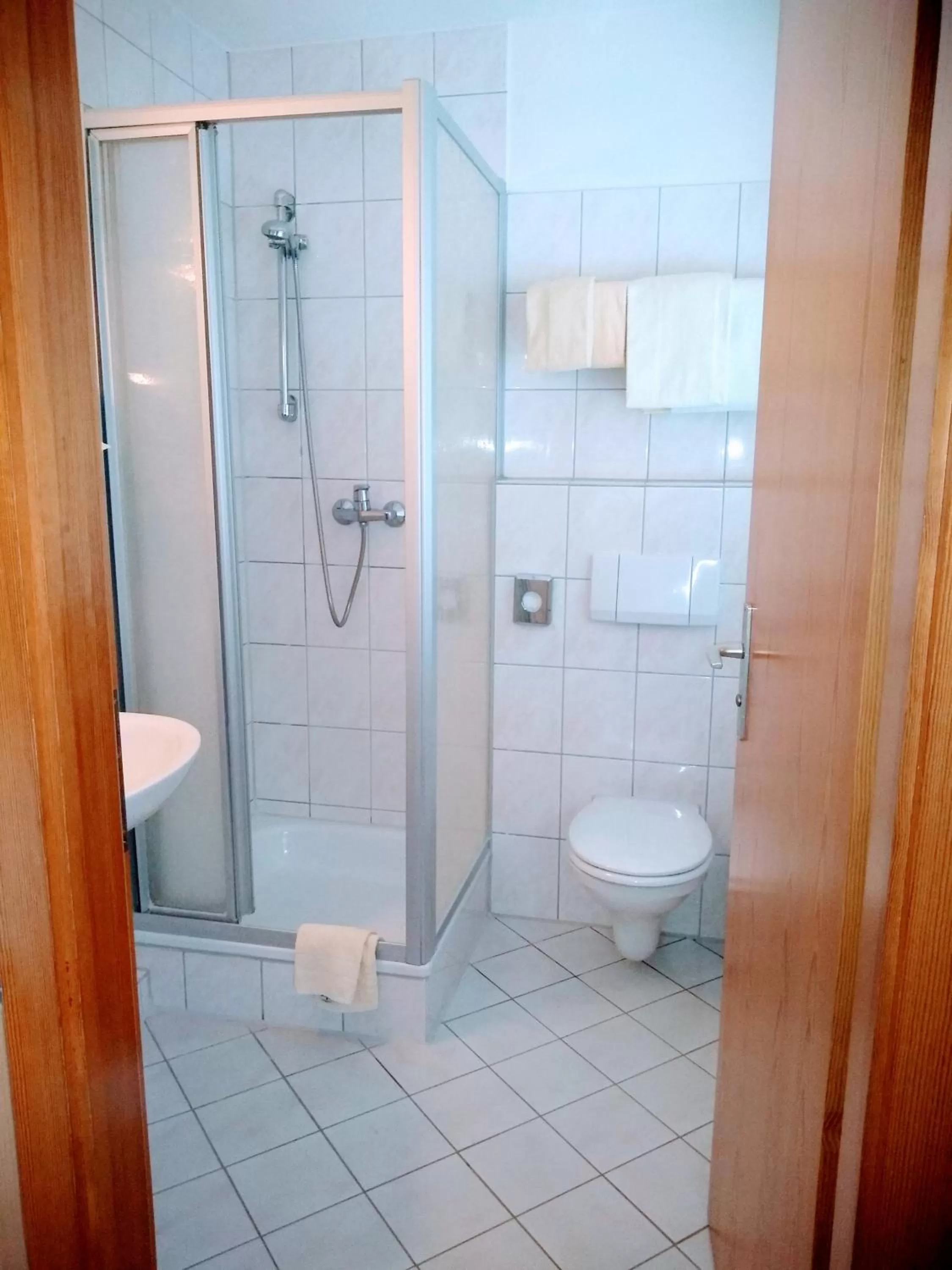 Bathroom in Excellent Hotel Hamburg