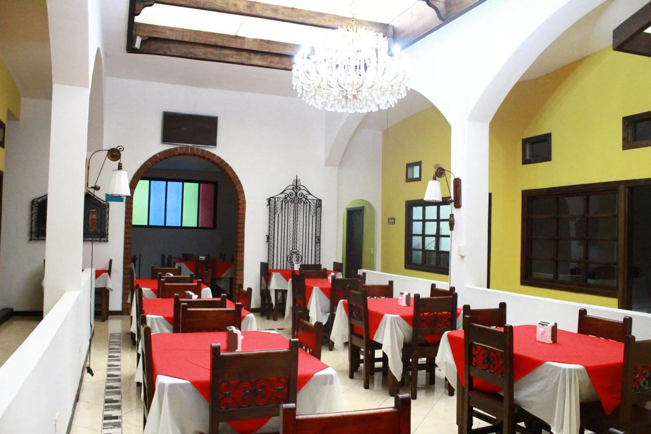 Restaurant/places to eat in Hotel Colonial Manizales