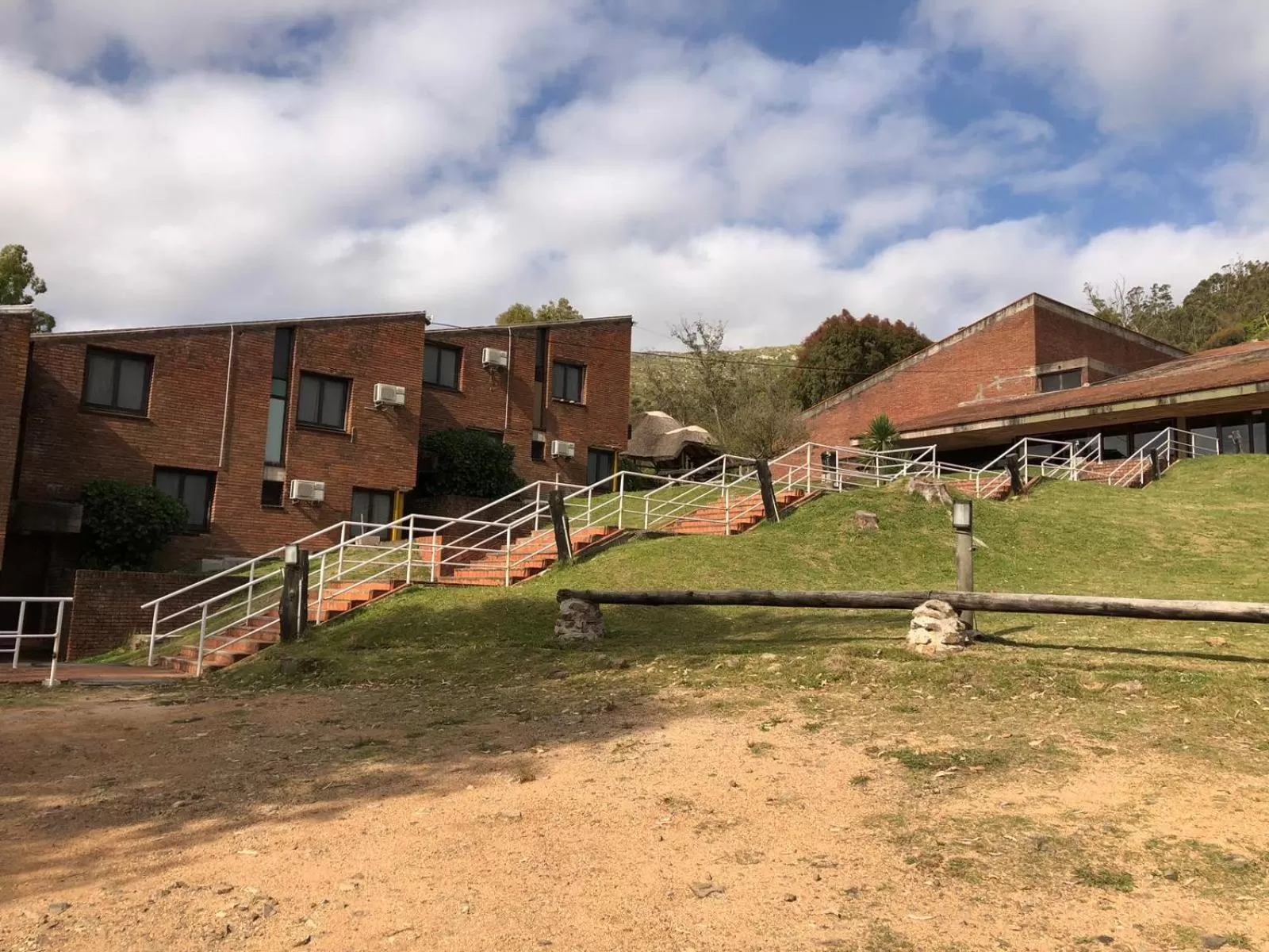 Property building in Complejo Laderas del Cerro