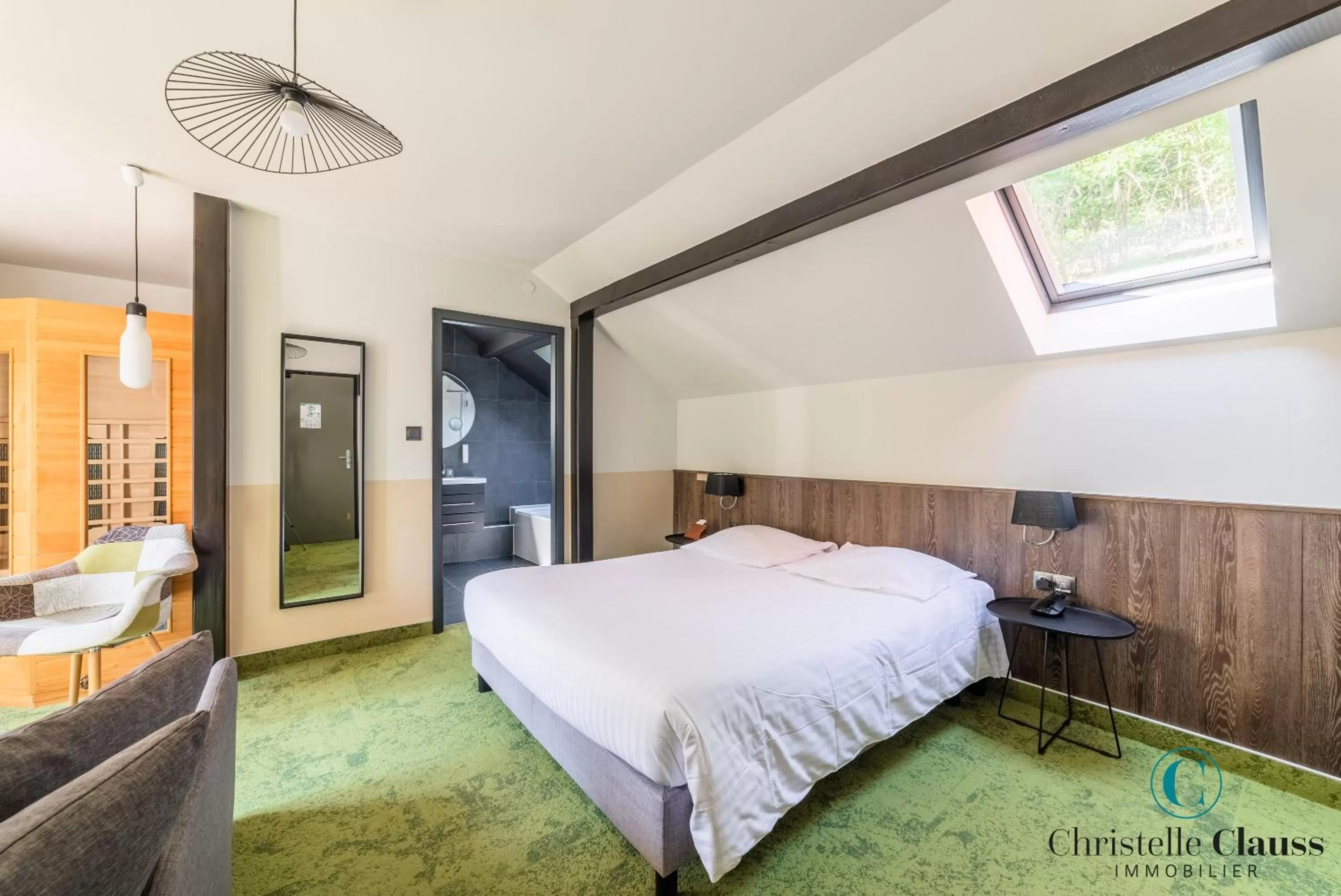 Bed in Hotel Restaurant au Floridor