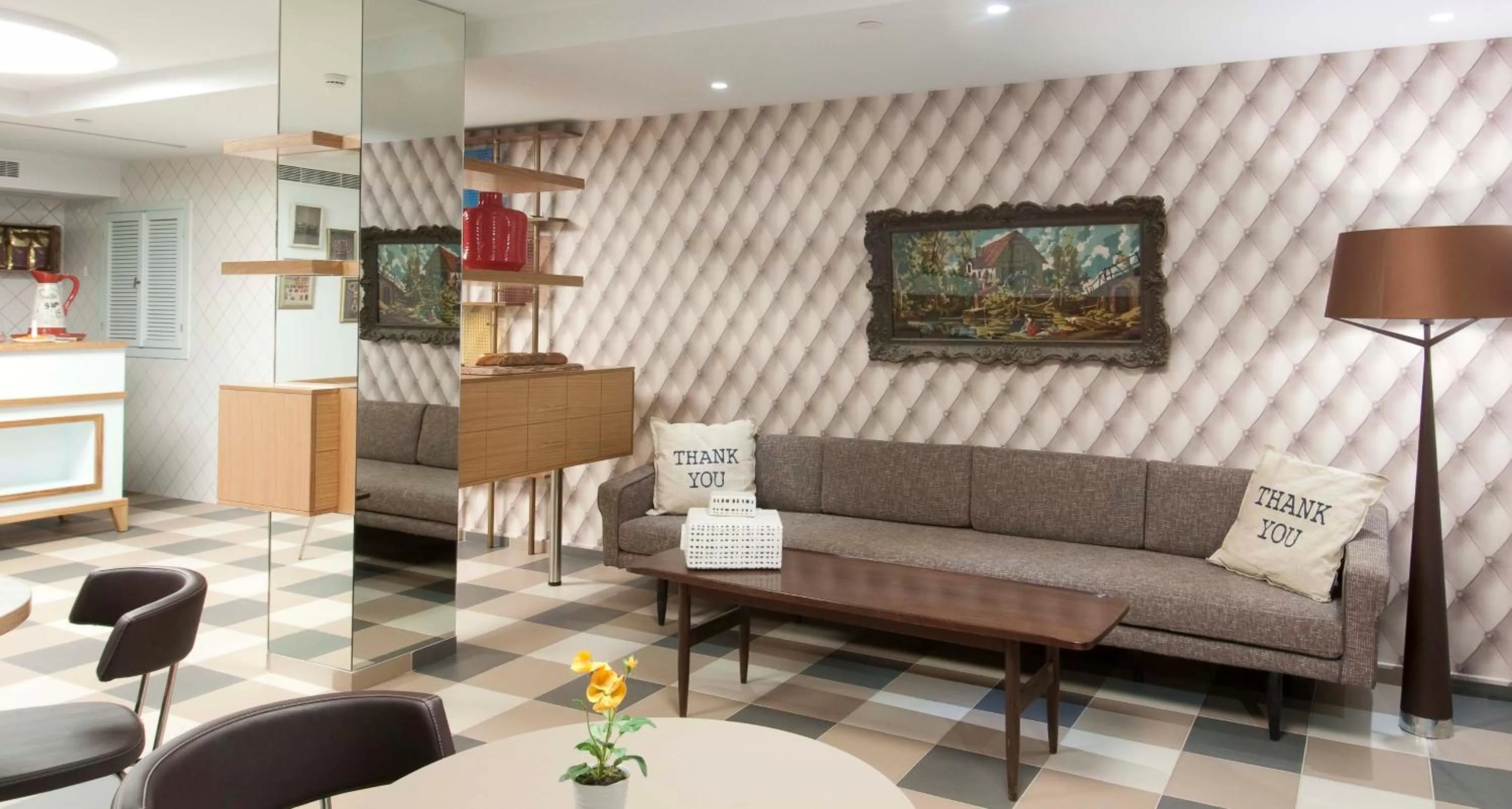 Lounge or bar in Embassy Hotel Tel Aviv