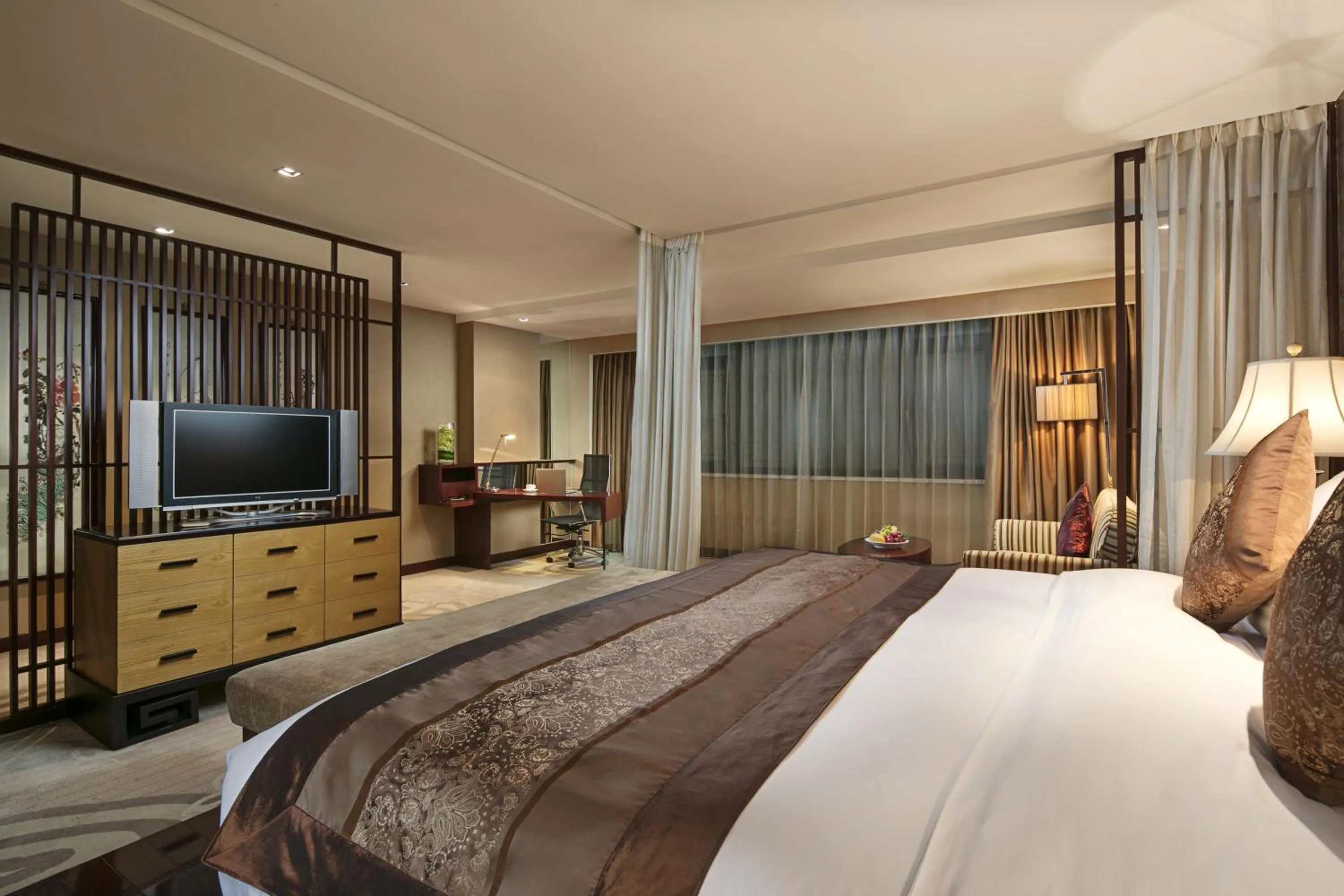 Bed in Wyndham Garden Suzhou