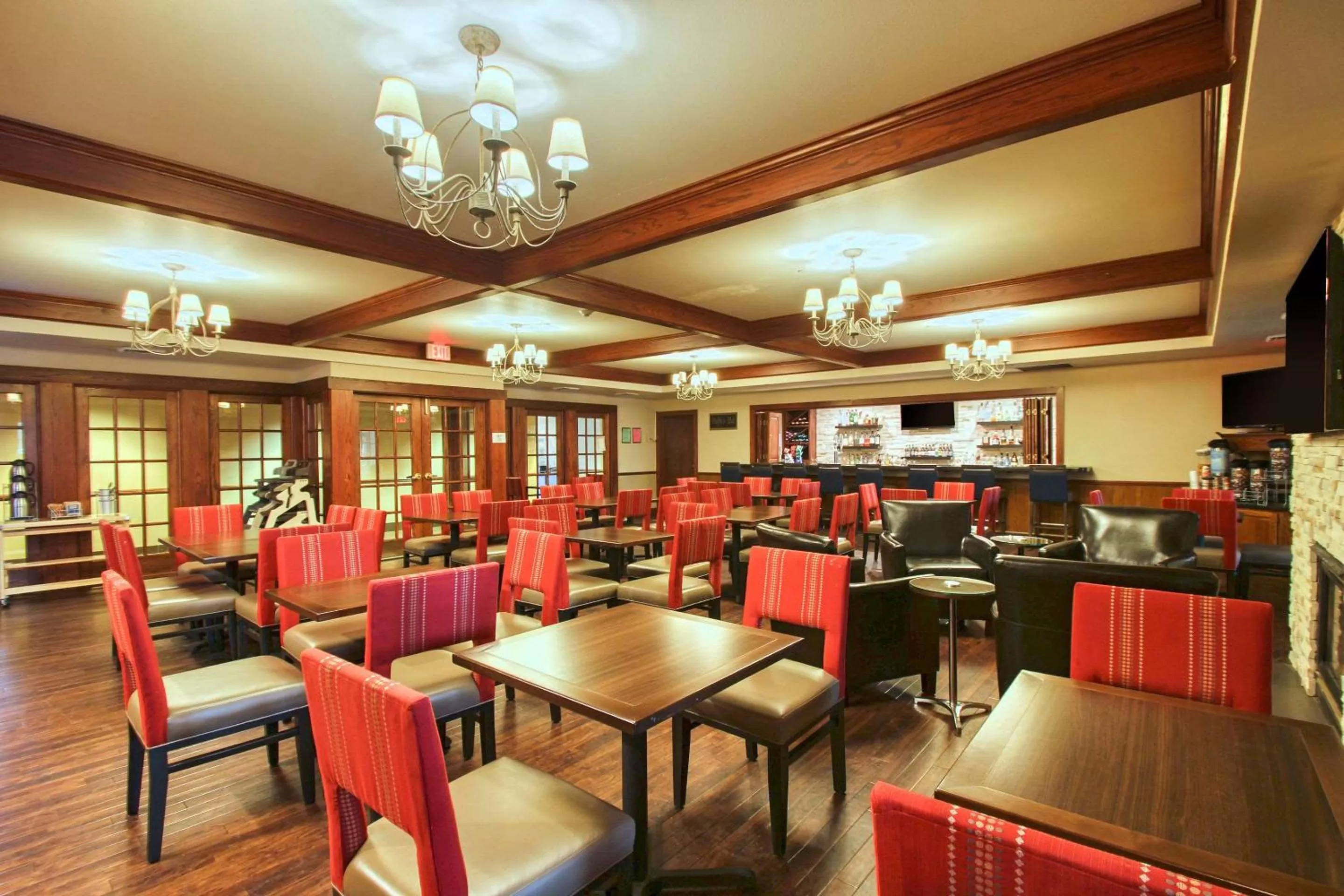 Restaurant/places to eat in Comfort Suites Milwaukee Airport