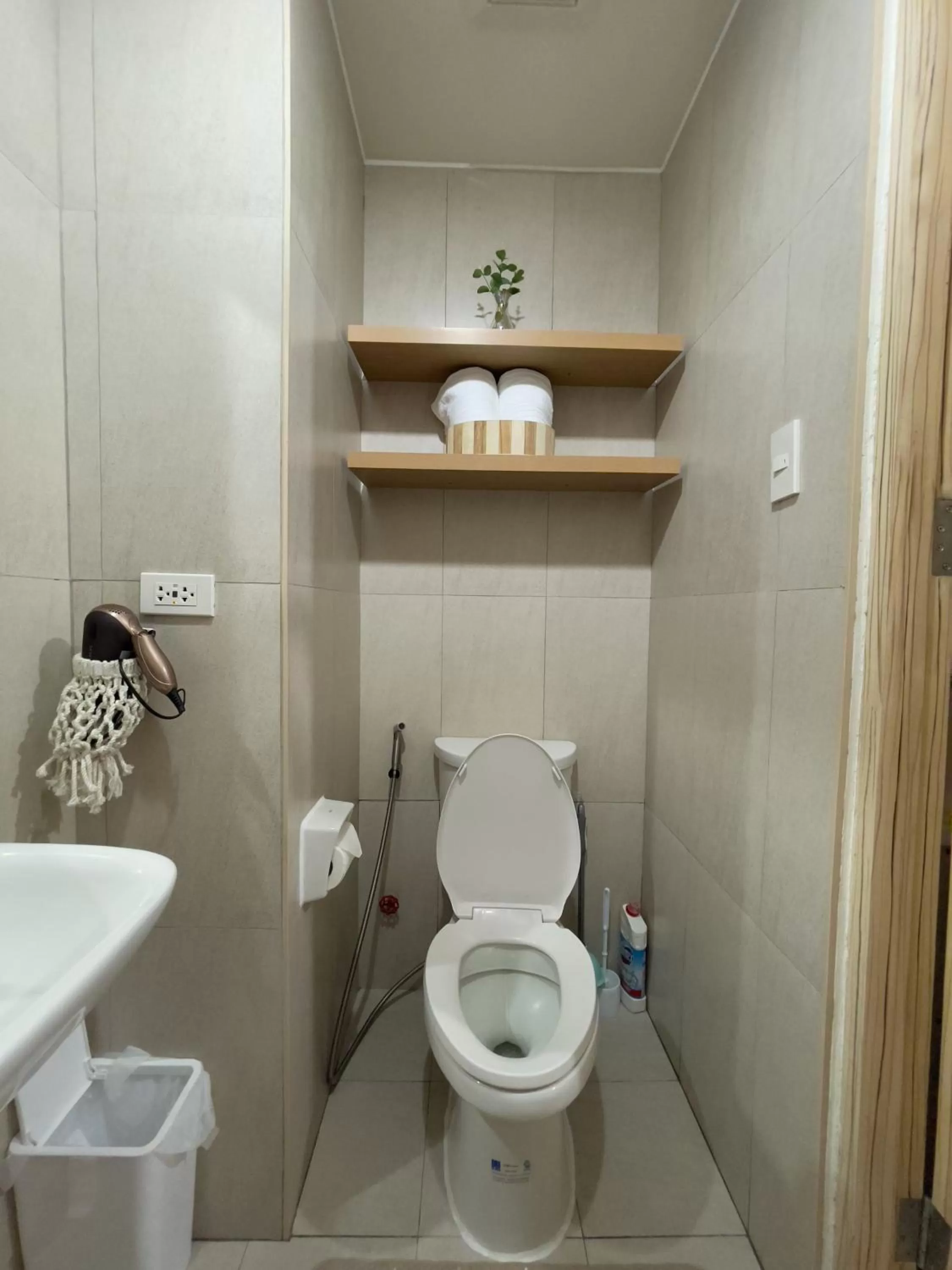 Inspiria Condo Units beside Abreeza Mall Davao