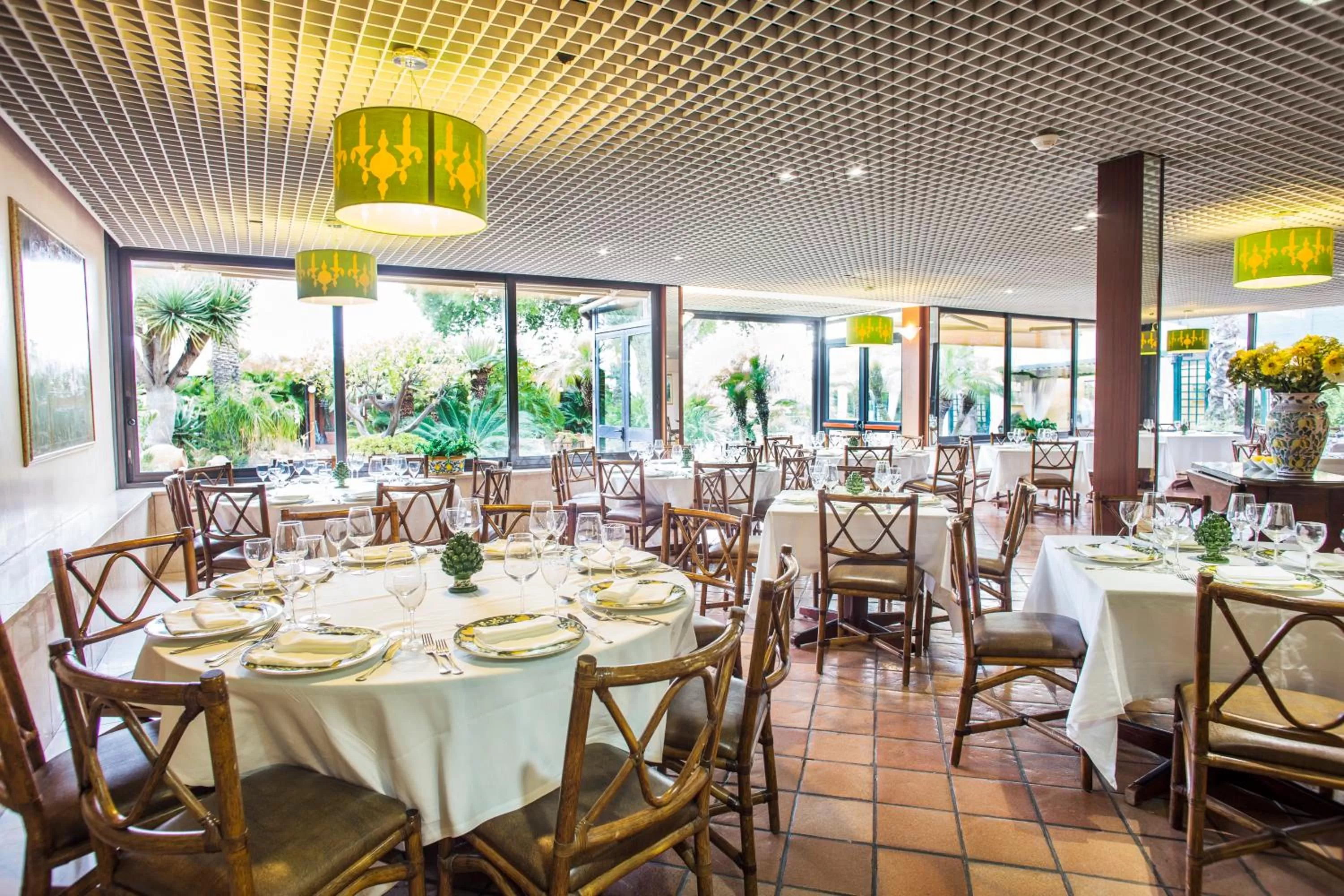 Restaurant/places to eat in Colleverde Park Hotel