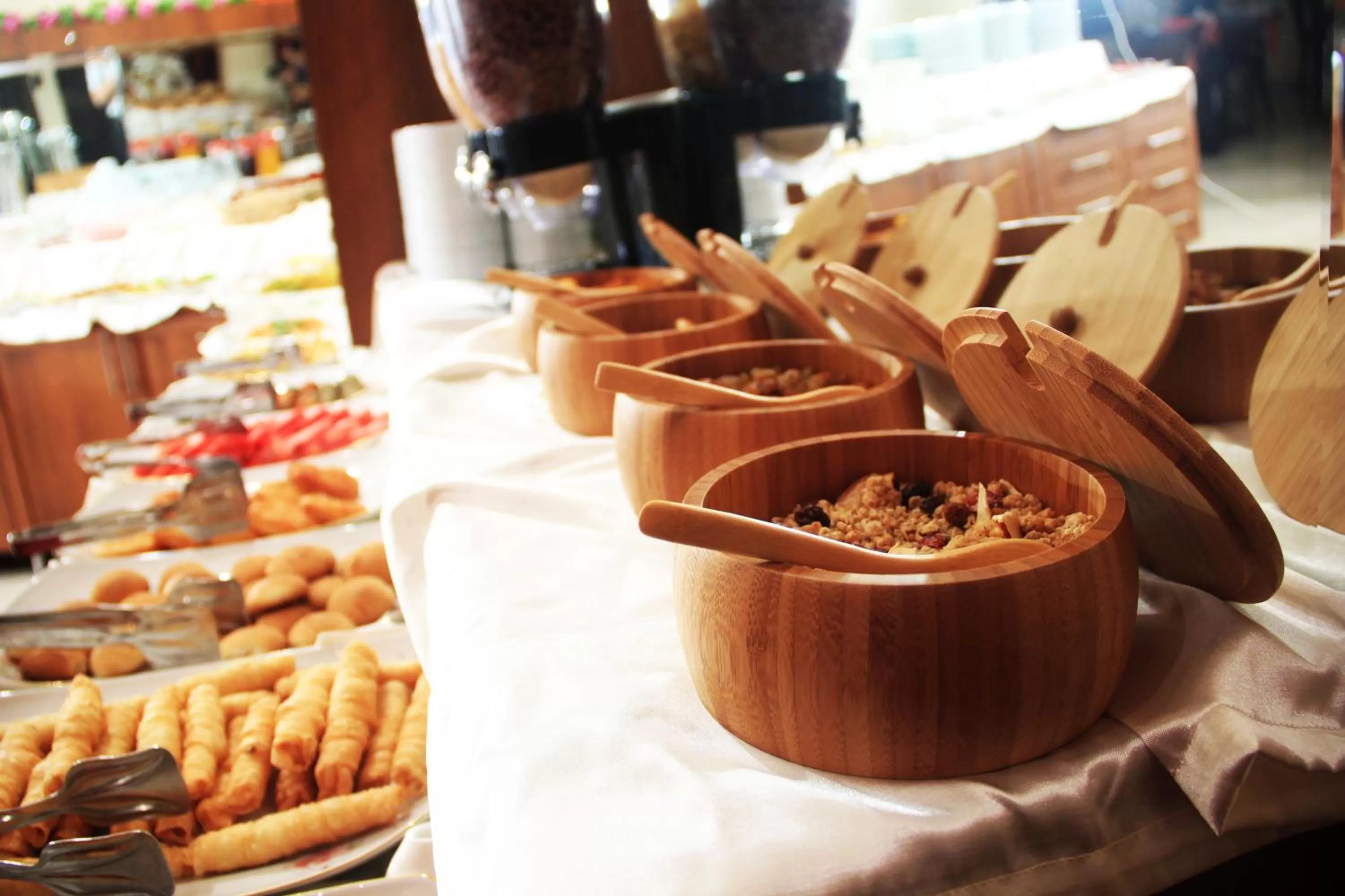 Restaurant/places to eat in Kervansaray Canakkale Hotel - Special Category