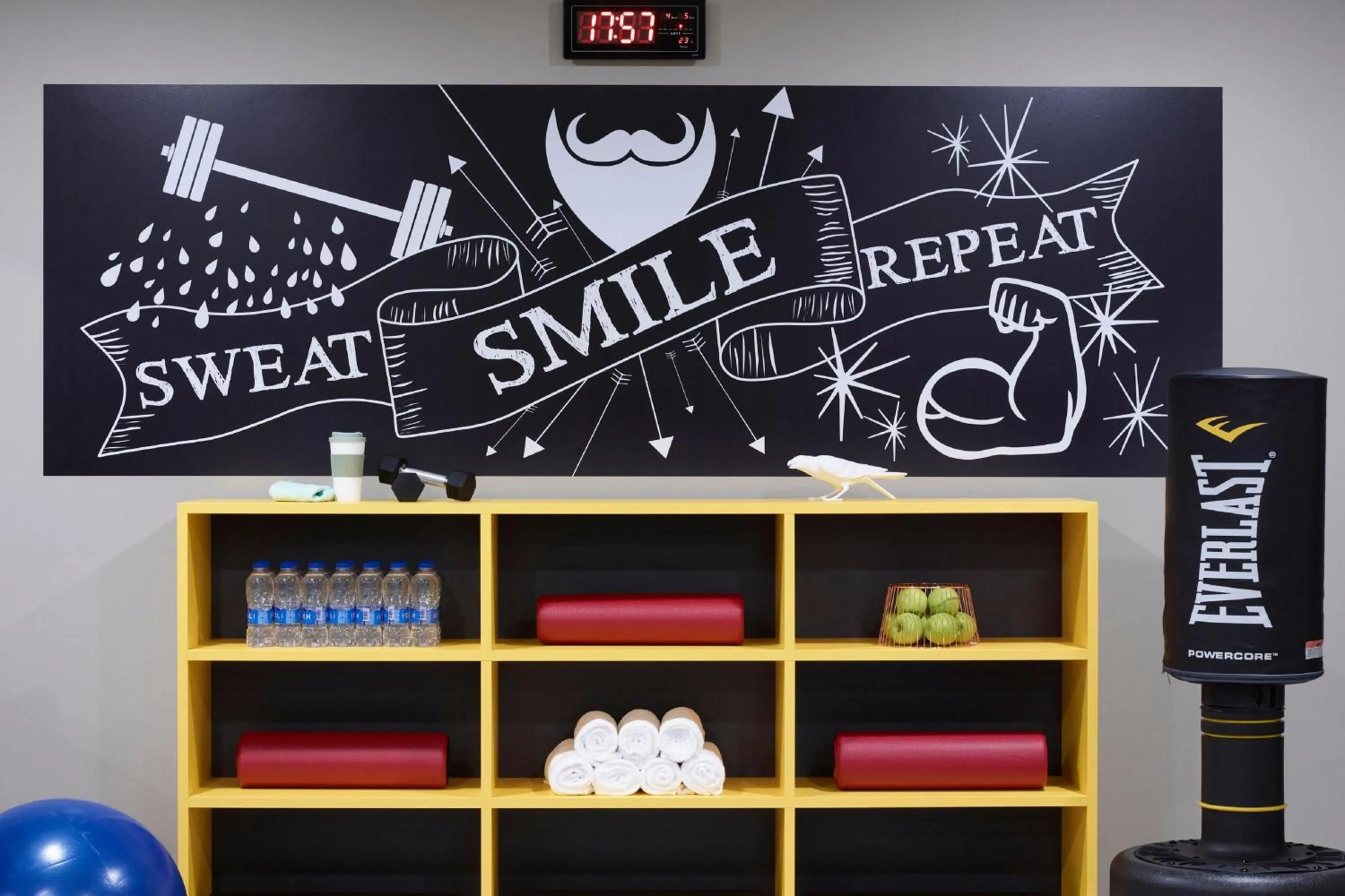 Fitness centre/facilities in Moxy Athens City