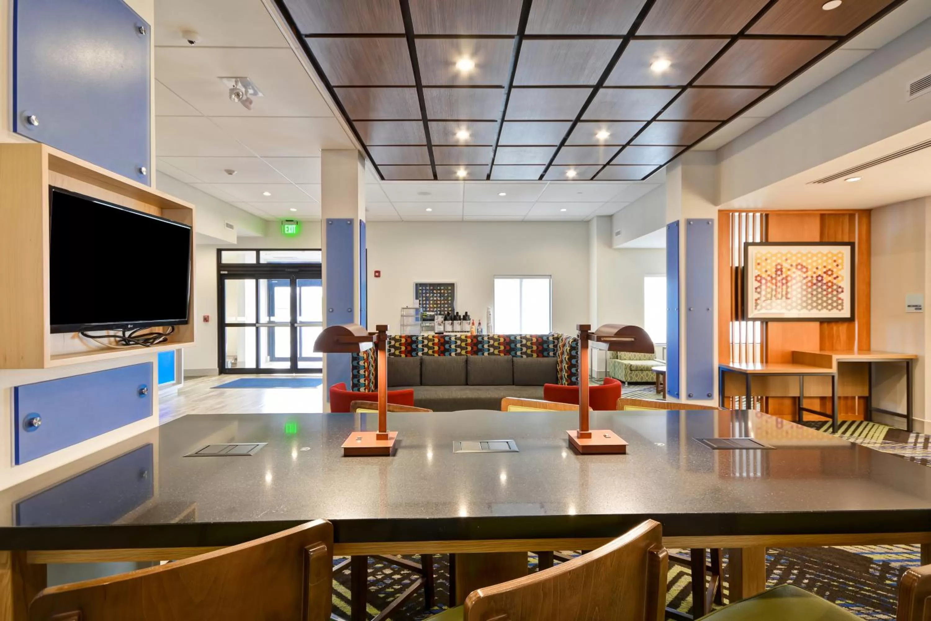 Property building in Holiday Inn Express - Evansville by IHG