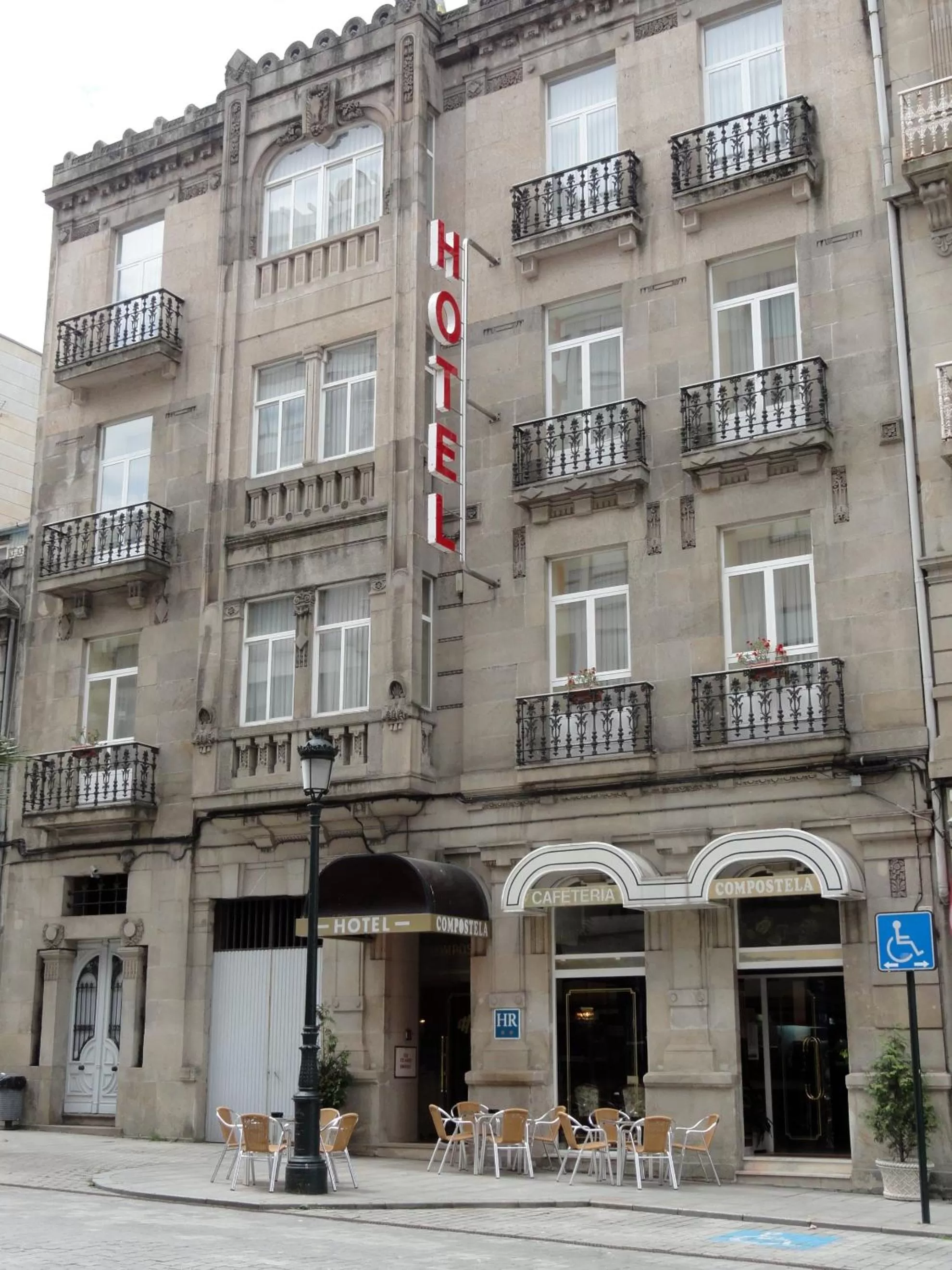Property building in Hotel Compostela Vigo