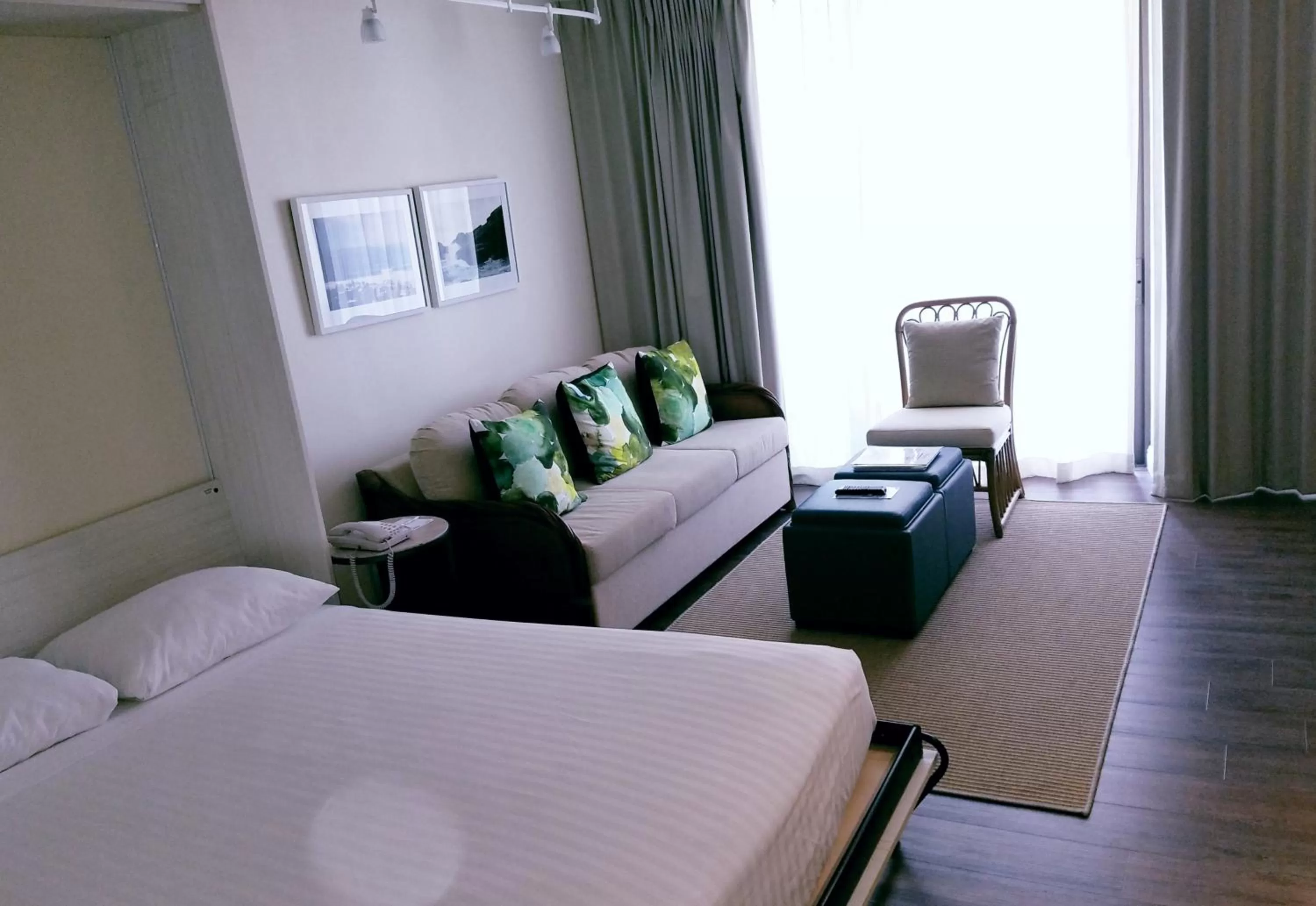 Living room, Room Photo in Imperial Hawaii Resort