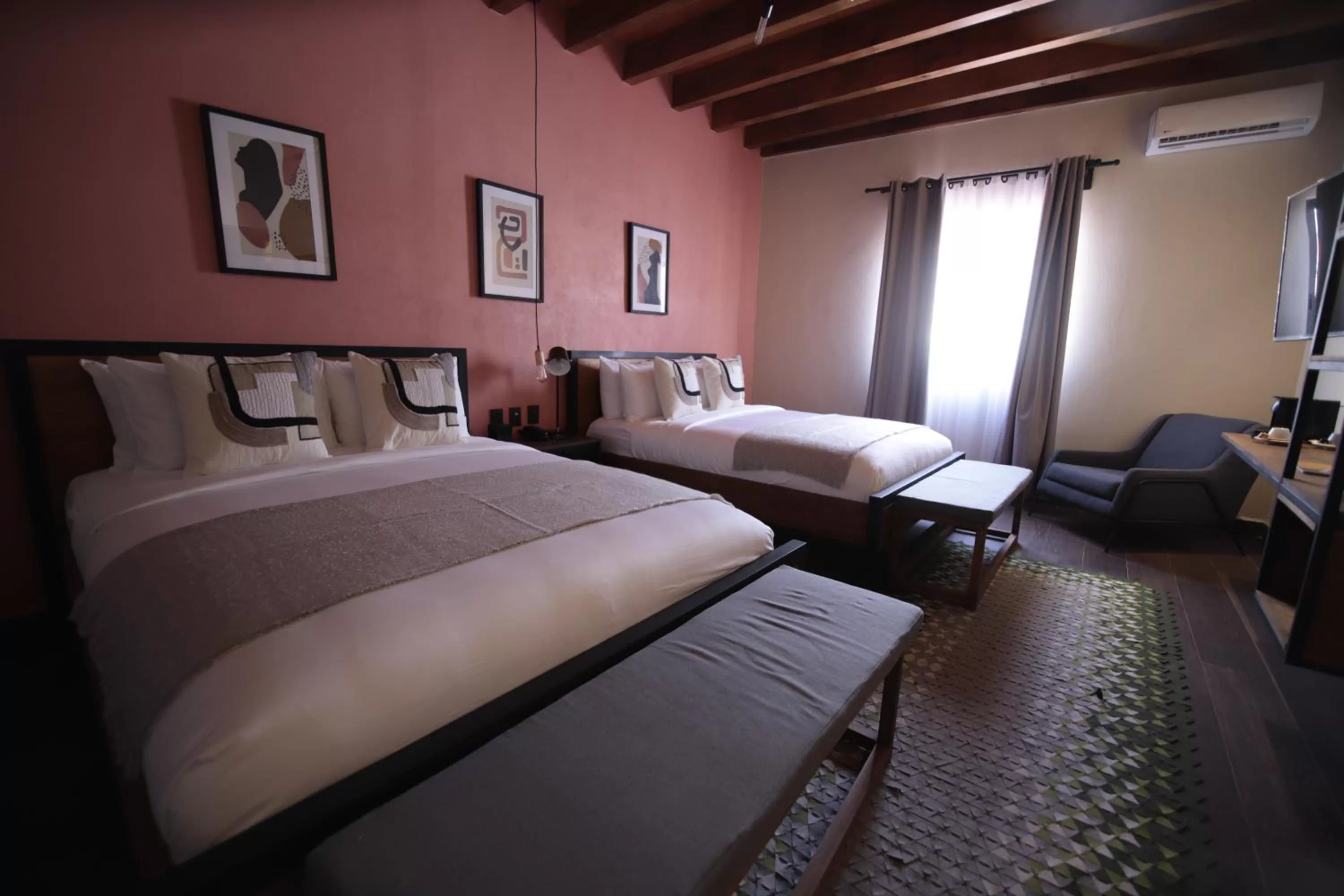 Bed in Antigua Trece Hotel Fusión & SPA