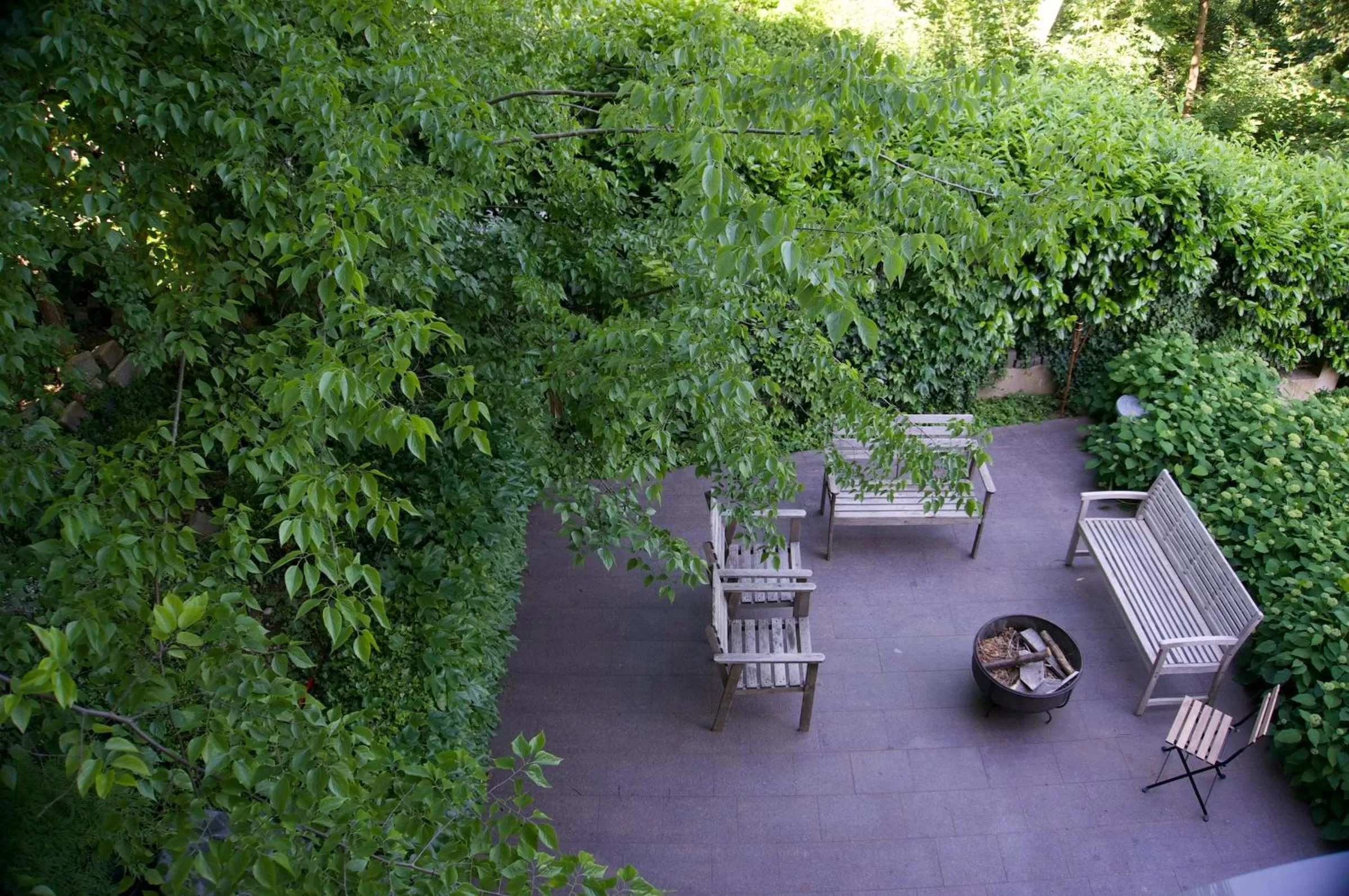 Patio in Embassy Row BnB
