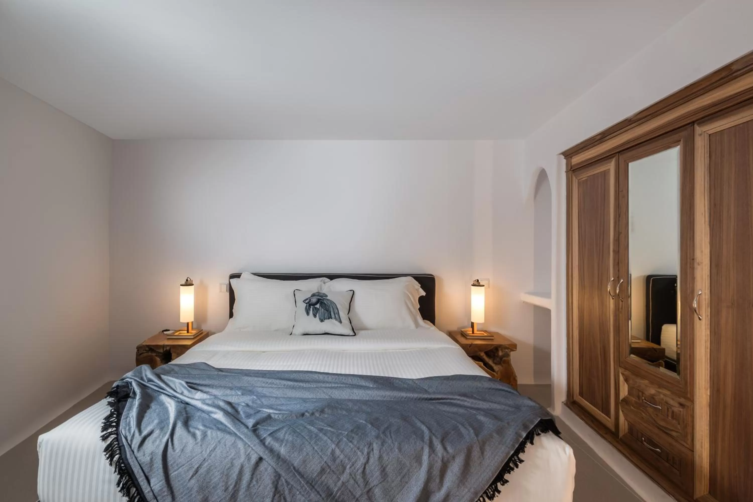 Bed in Nefeles Luxury Suites