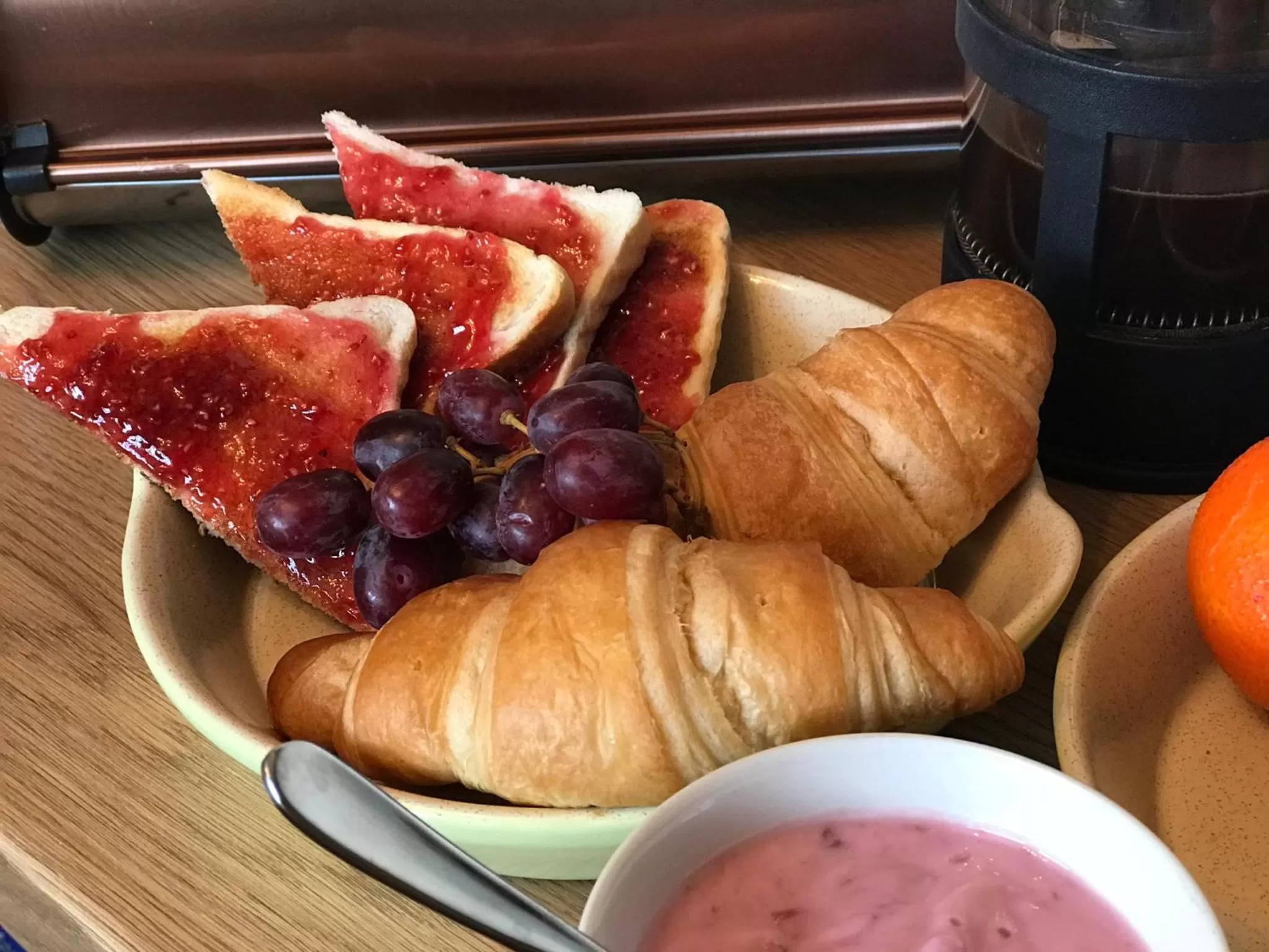 Breakfast in The Shed