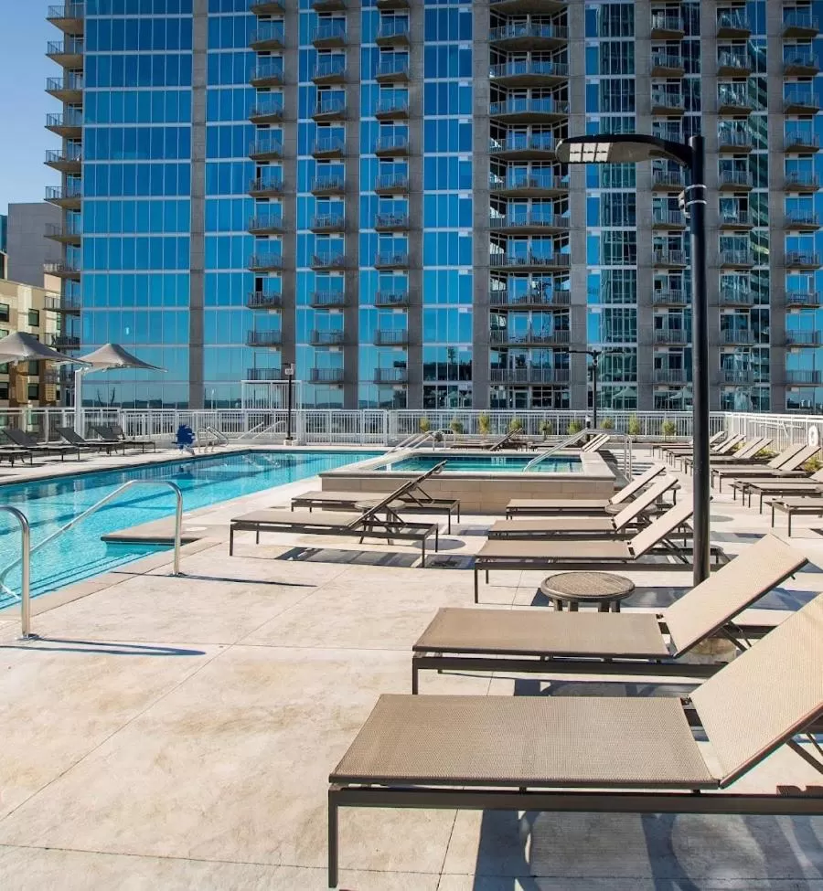 Swimming pool in Placemakr Premier SoBro