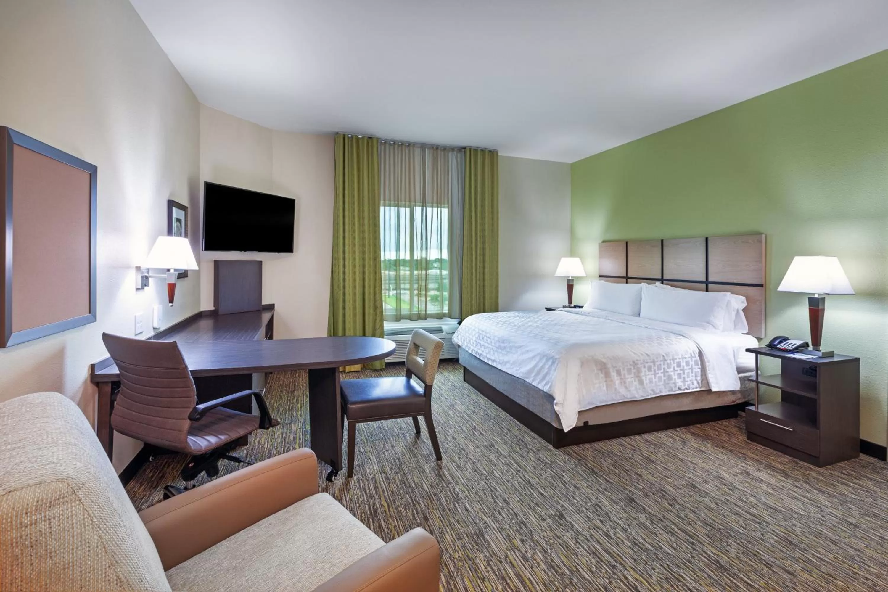 Photo of the whole room, Bed in Candlewood Suites - Houston - Pasadena by IHG