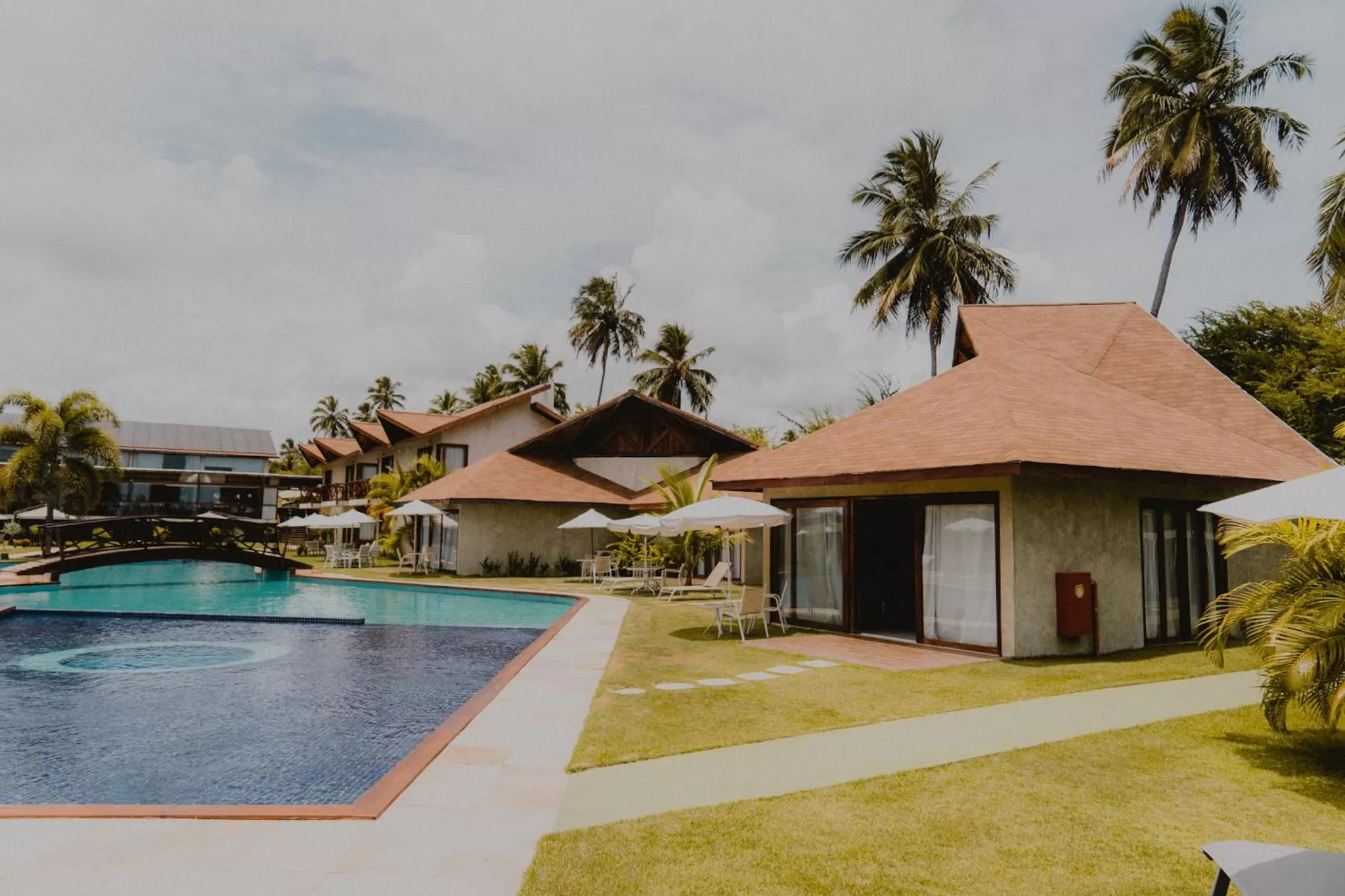 Pool view in Pousada Rangai