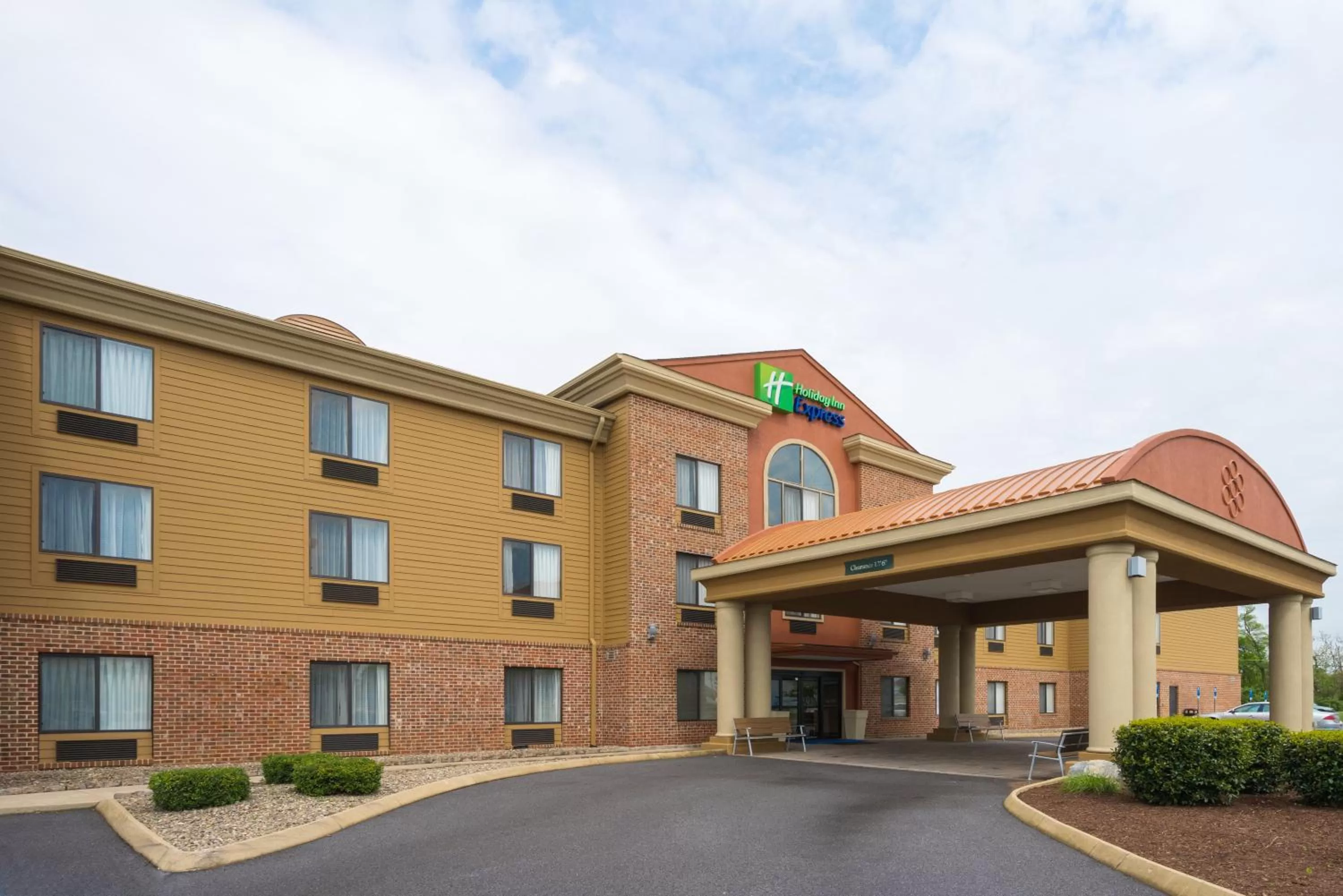 Property building in Holiday Inn Express Charles Town by IHG