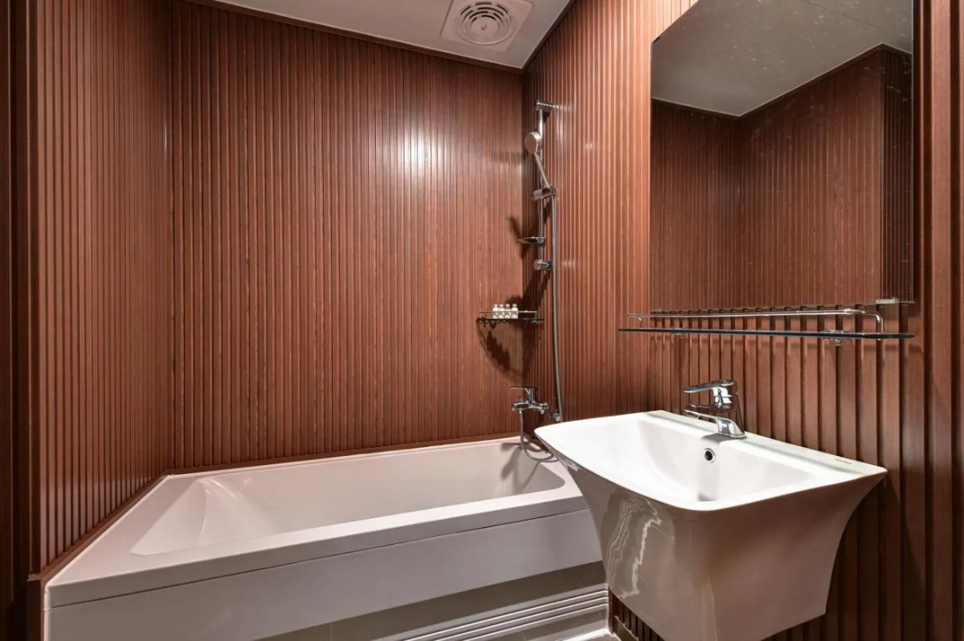 Hot Tub in Sea Moon Tourist Hotel