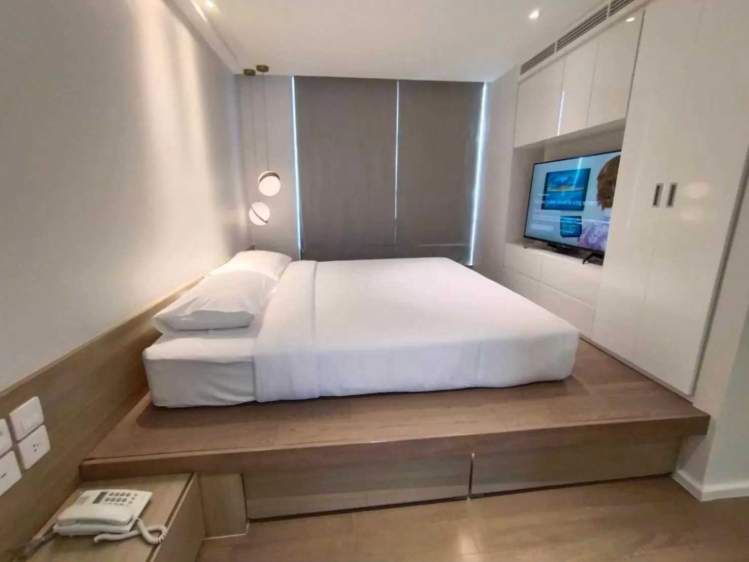 Bed in ashley hotel bkk