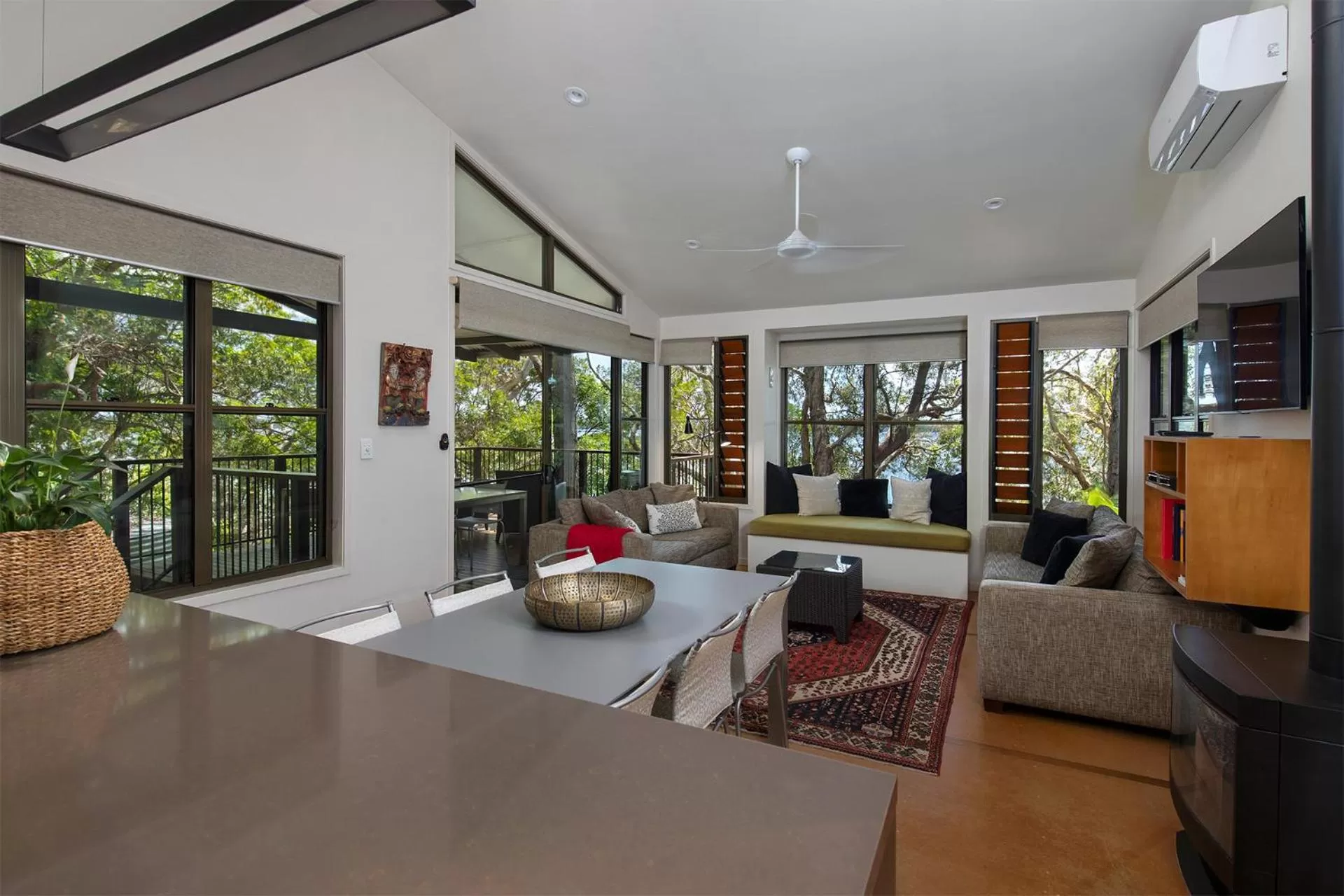 Living room in Eumarella Shores Noosa Lake Retreat