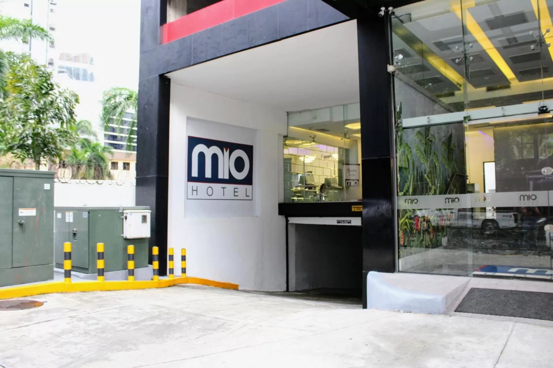 Facade/entrance in Hotel Mio Panamá