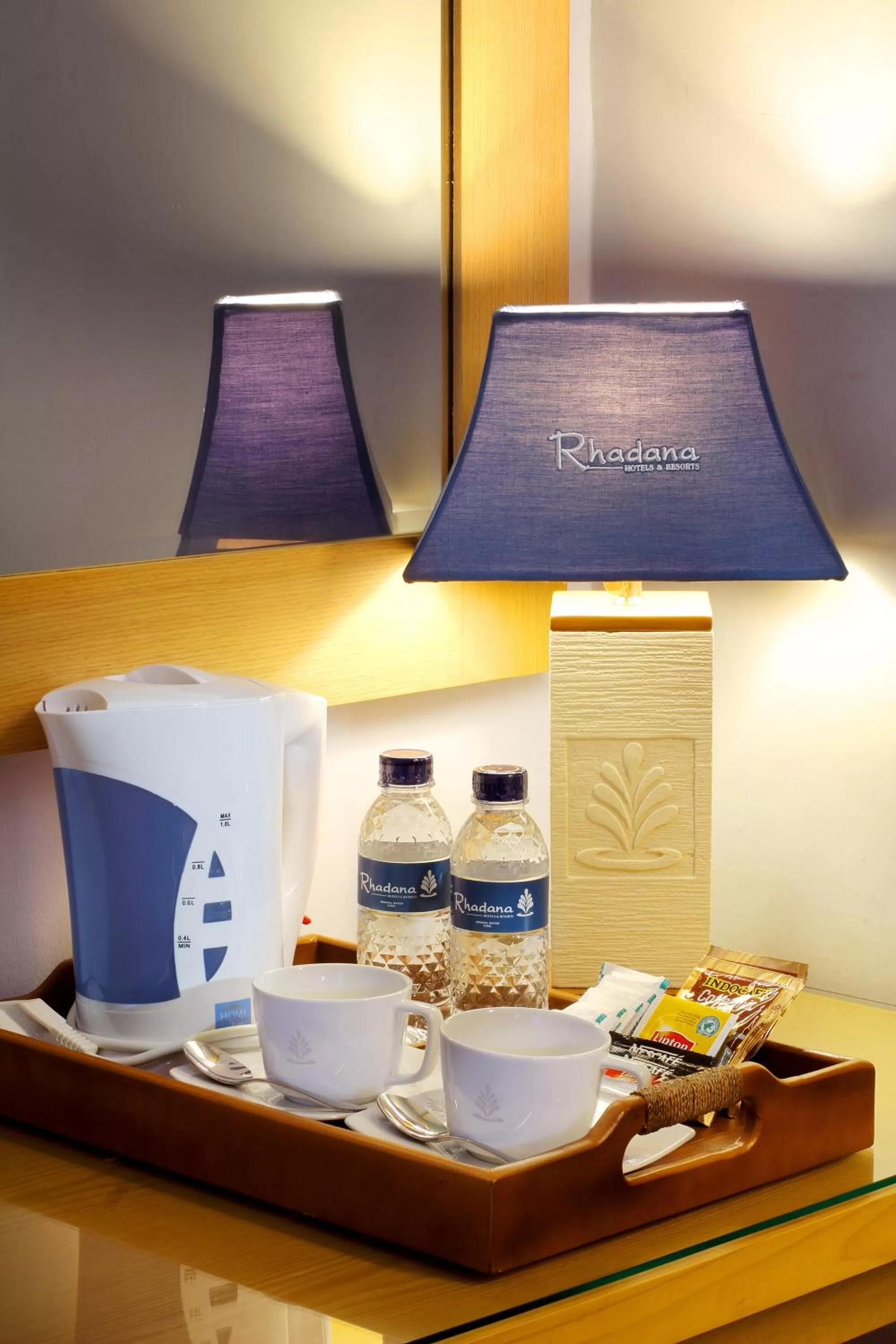 Coffee/tea facilities in Rhadana Hotel